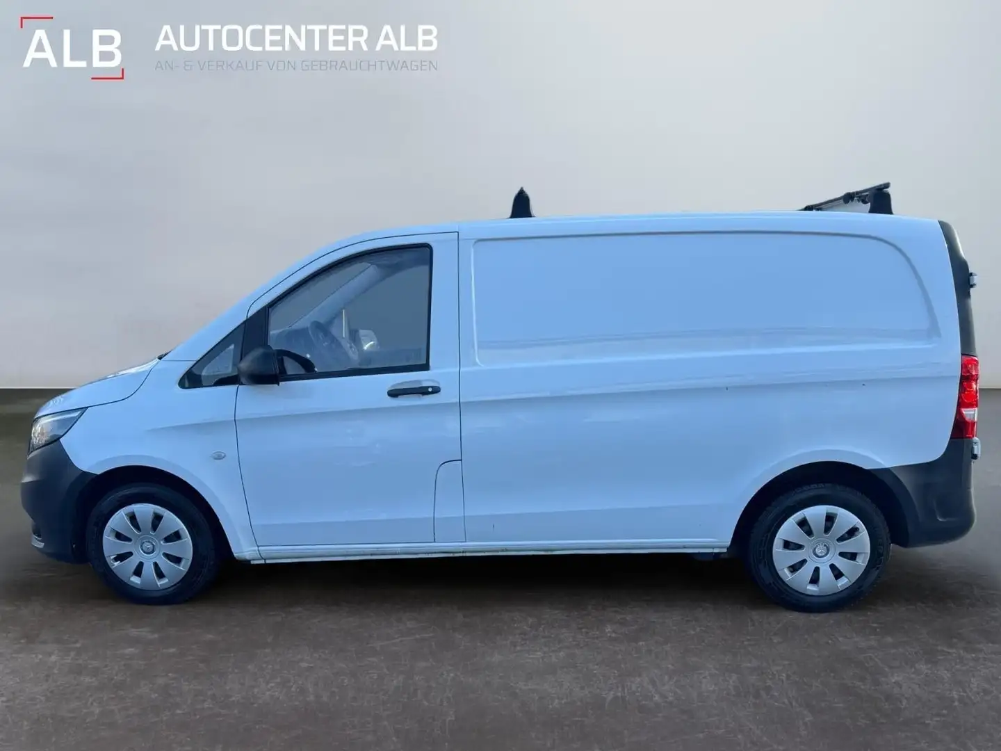 Mercedes-Benz Vito 111 CDI FWD kompakt/1 HAND/EURO6/AHK/TEMPOM bijela - 2
