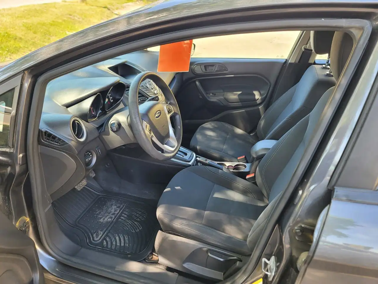 Ford Fiesta photo Ford Fiesta