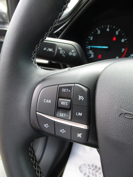Ford Fiesta Titanium 5trg / Winterpaket/ Klimaauto — photo 9