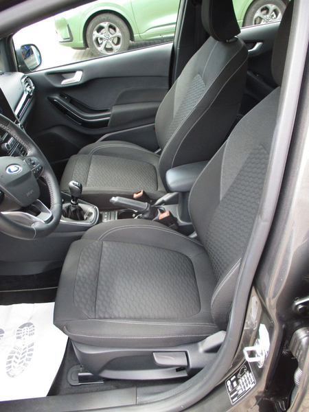 Ford Fiesta Titanium 5trg / Winterpaket/ Klimaauto — photo 4