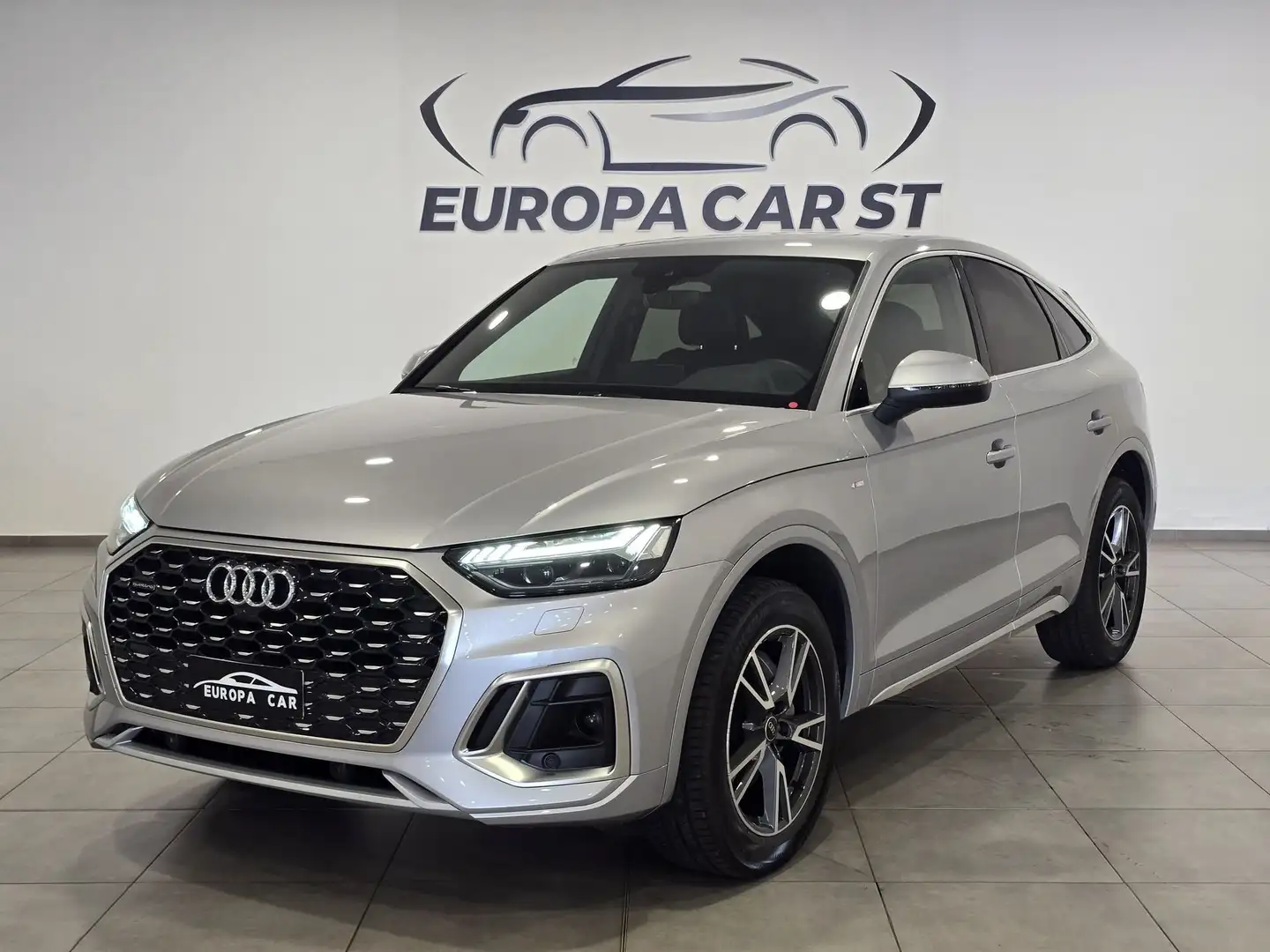 Audi Q5 SPB 40 TDI 204 CV quattro S tronic S line Gris - 1