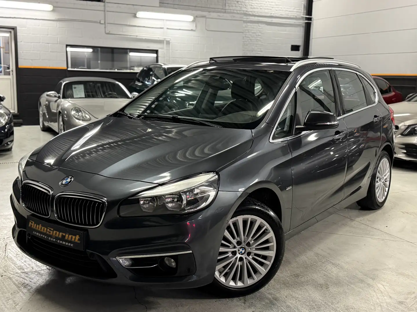 BMW 216 LUXURY TOIT PANO CUIR ELEC ATTACHE REMORQUE Grijs - 2