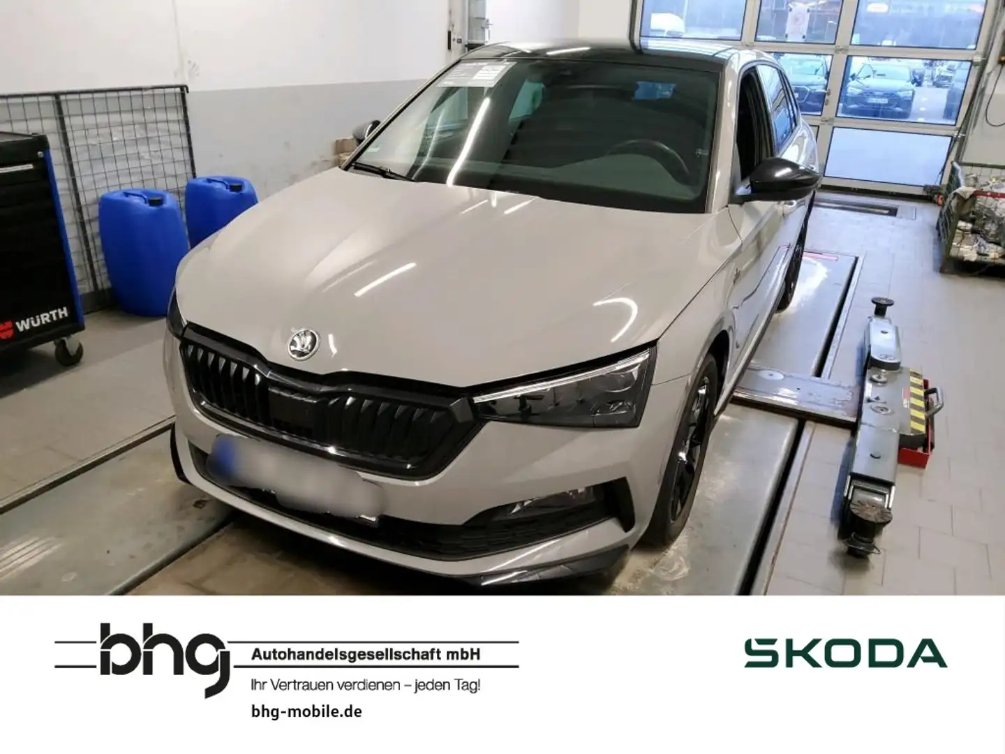 Skoda Scala 1.0 TSI Monte Carlo Kessy Kamera Assist Grijs - 1