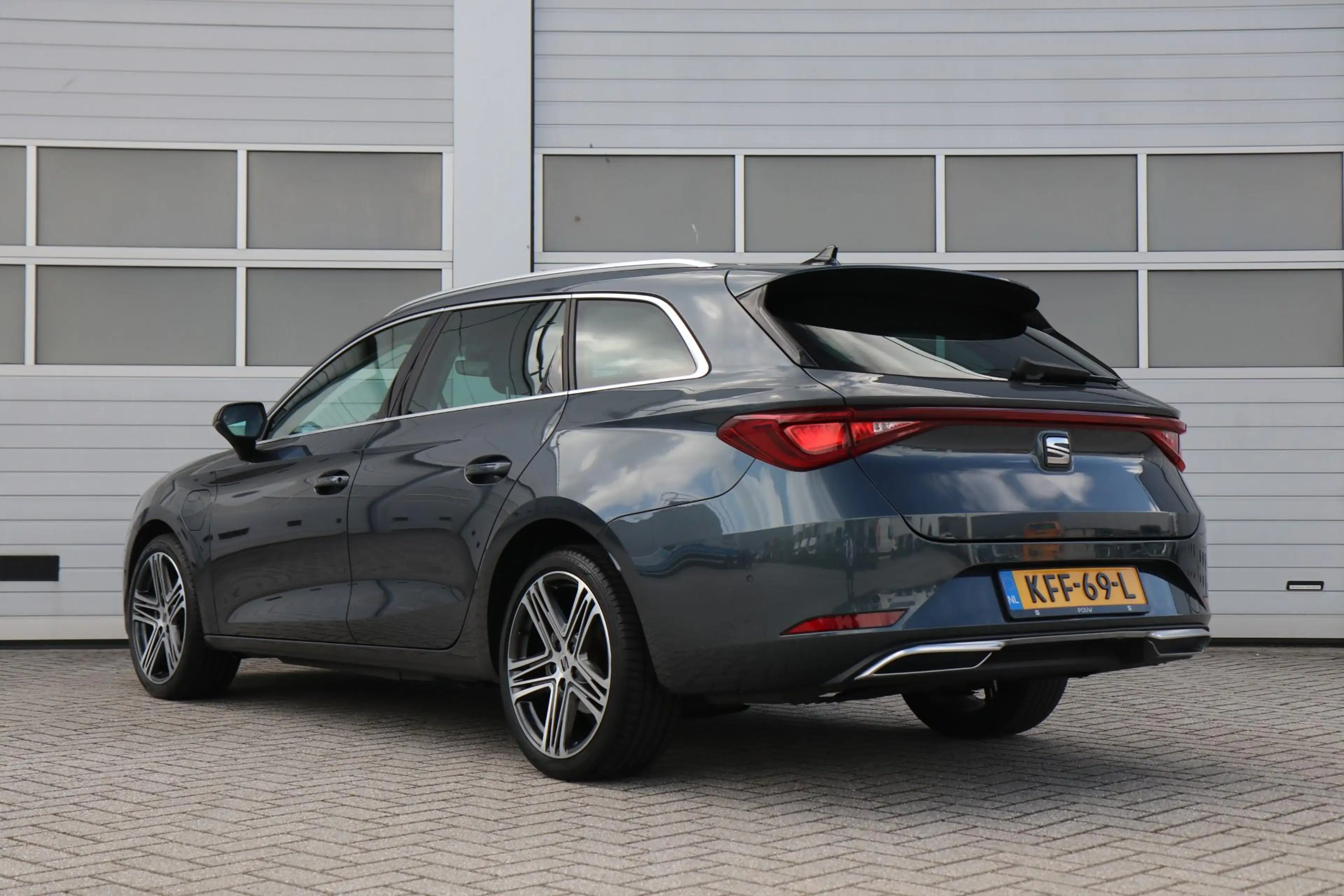 SEAT Leon e-Hybrid Sportstourer 1.4 TSI eHybrid 204pk PHEV Excellence — photo 12
