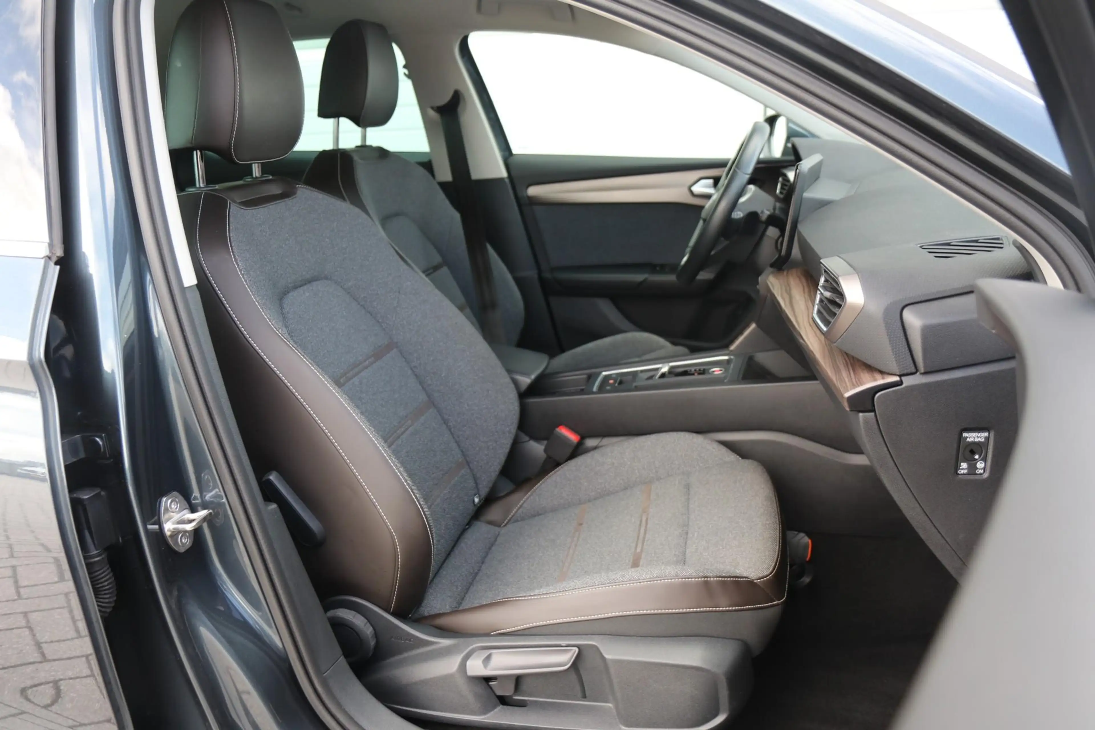 SEAT Leon e-Hybrid Sportstourer 1.4 TSI eHybrid 204pk PHEV Excellence — photo 15