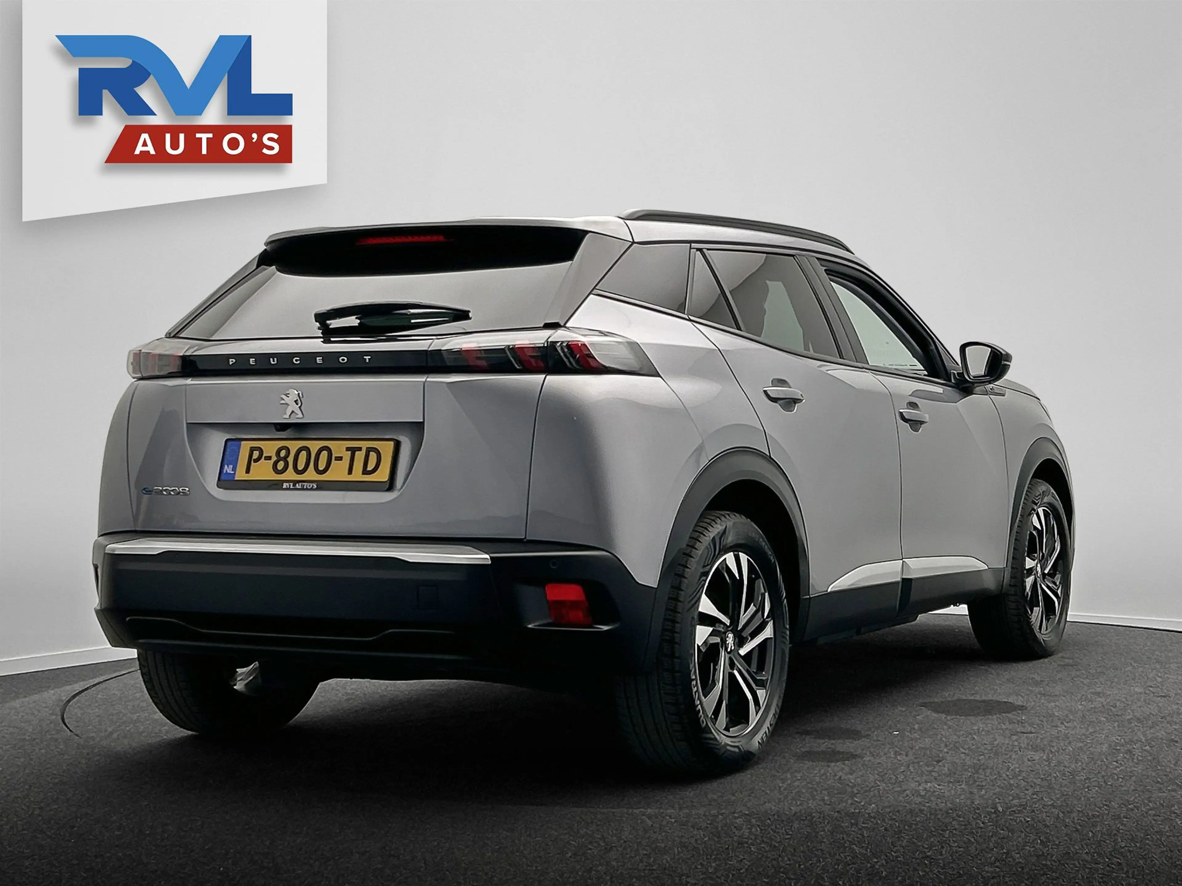 Peugeot e-2008 EV Allure Pack 50 kWh | SOH 90% | Origineel NL | C — photo 6