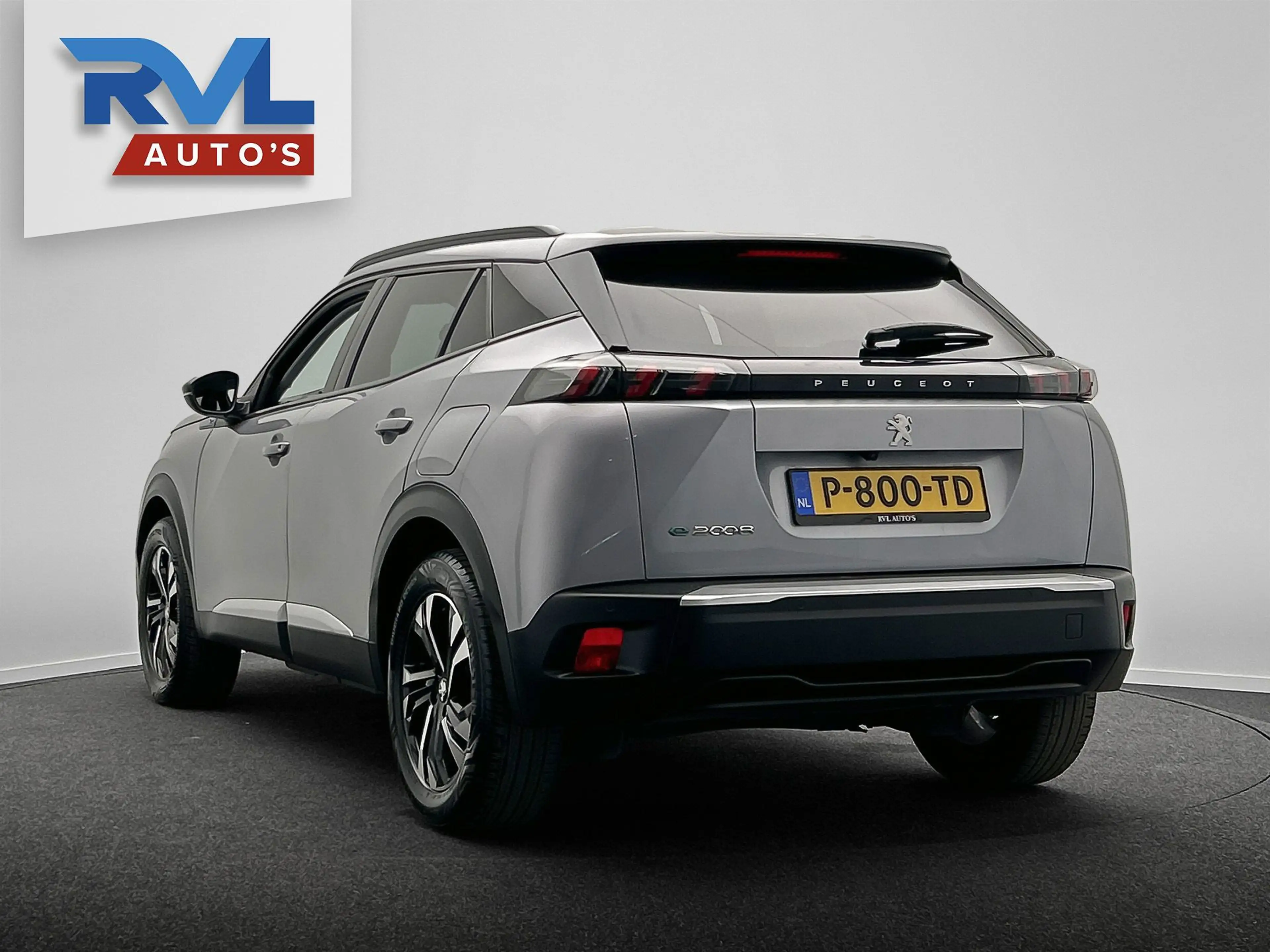 Peugeot e-2008 EV Allure Pack 50 kWh | SOH 90% | Origineel NL | C — photo 3