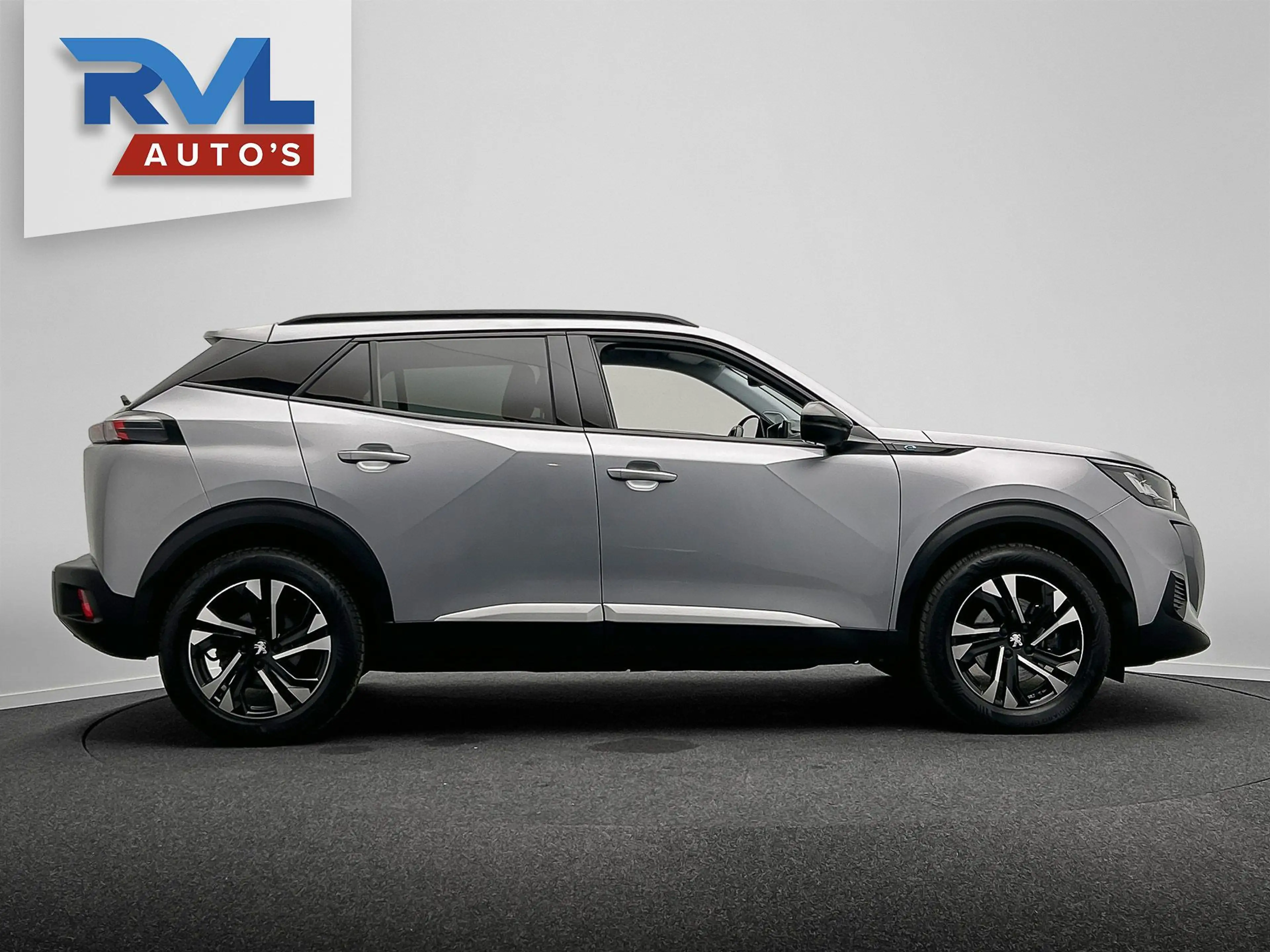 Peugeot e-2008 EV Allure Pack 50 kWh | SOH 90% | Origineel NL | C — photo 5