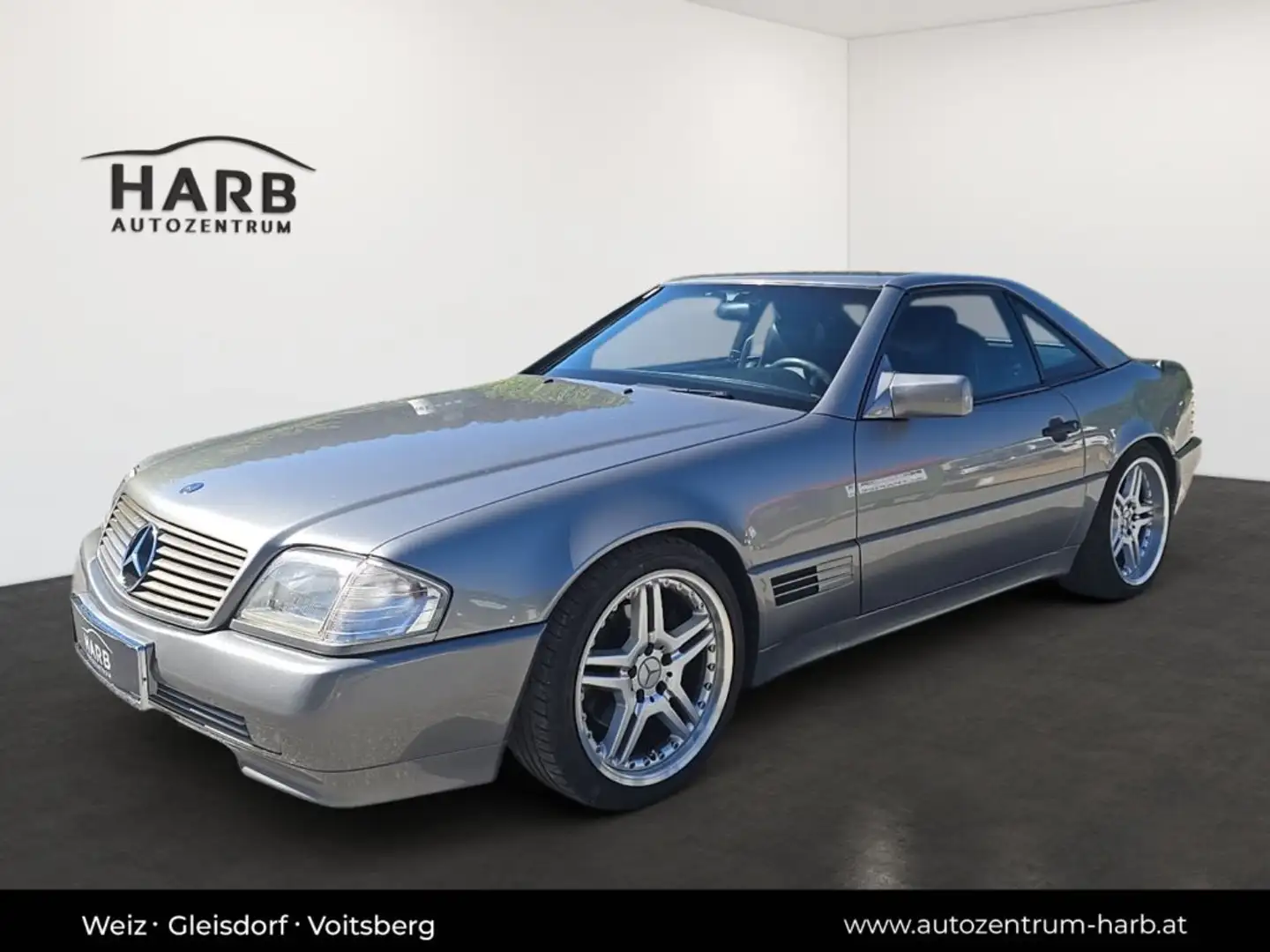 Mercedes-Benz 300 SL Grau - 2