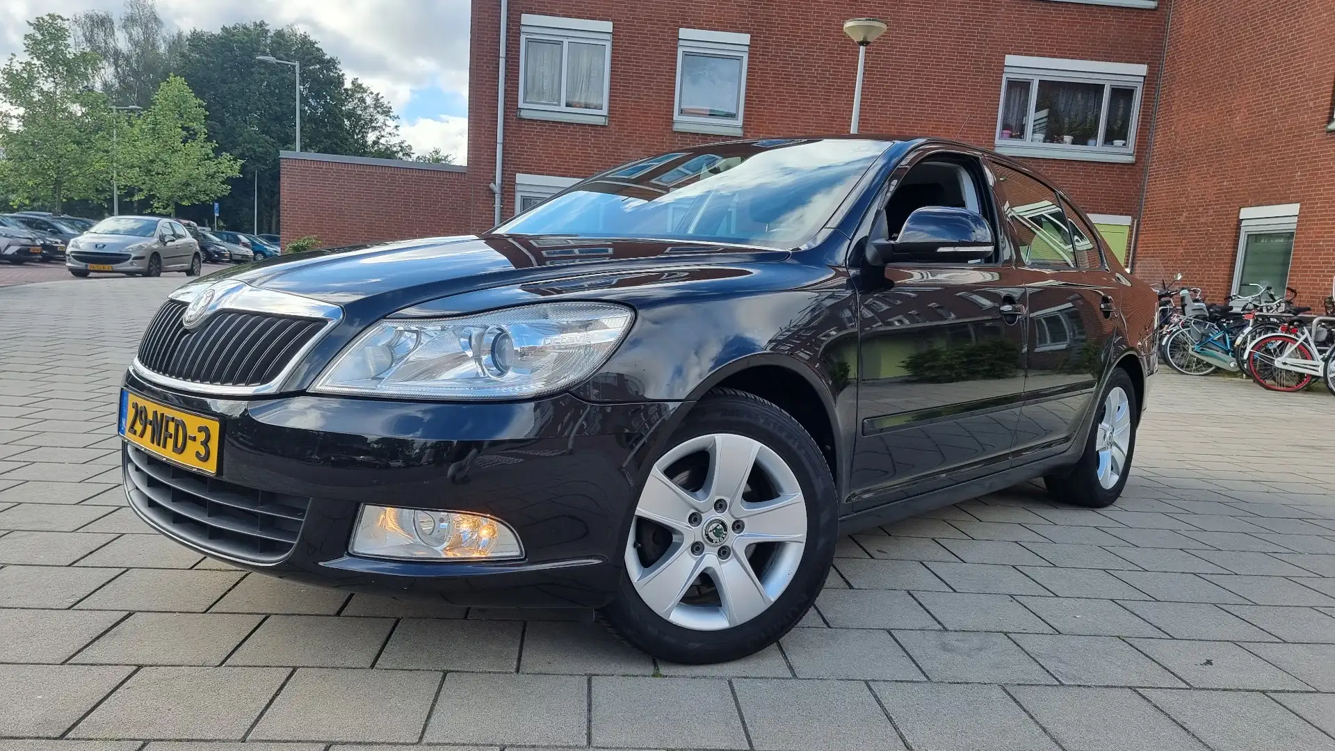 Skoda Octavia 1.2 TSI DSG Elegance - 2
