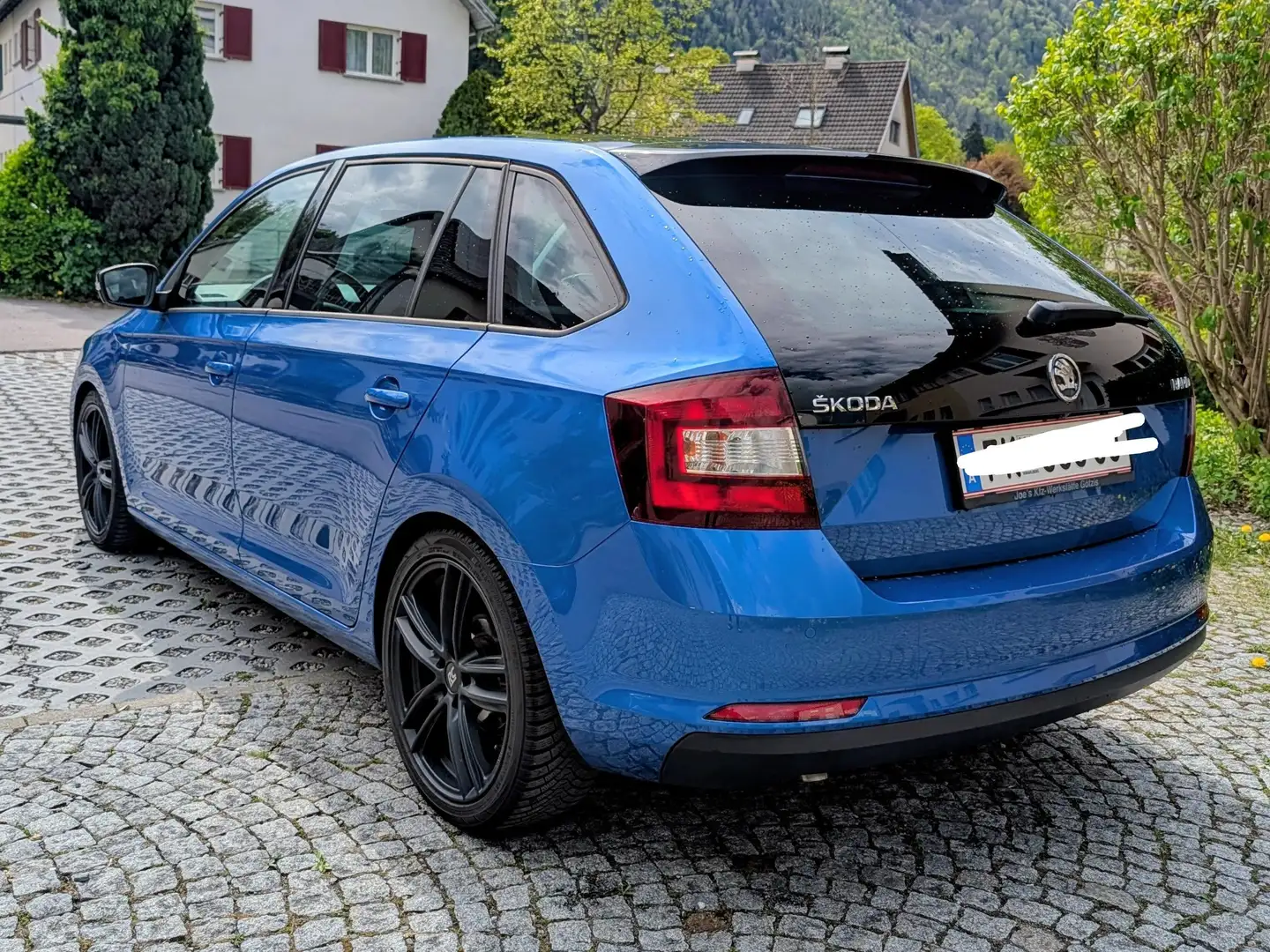 Skoda Rapid/Spaceback Rapid 1,0 TSI Sport Sport Blau - 2