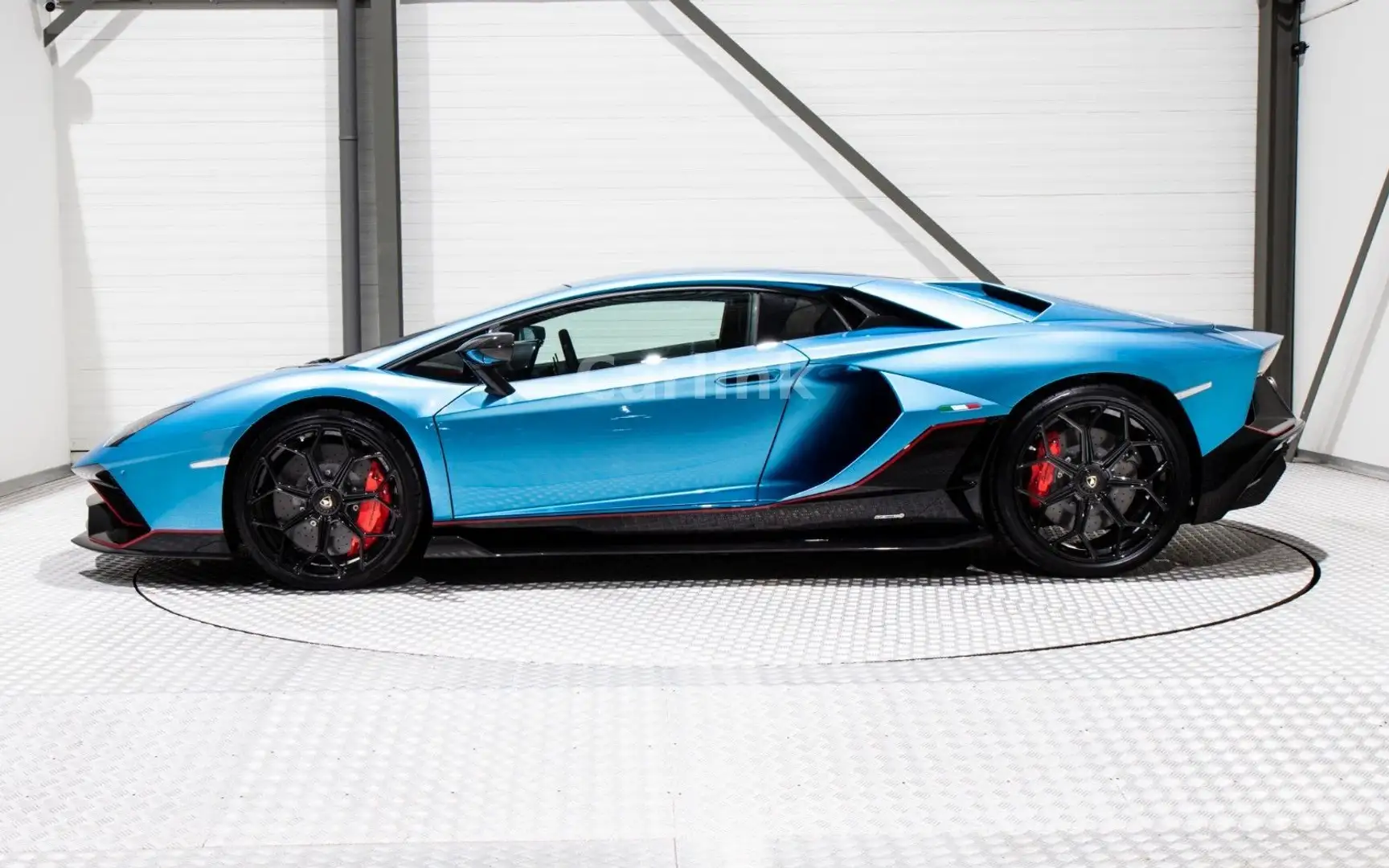 Lamborghini Aventador LP780-4 Ultimae Bleu - 2