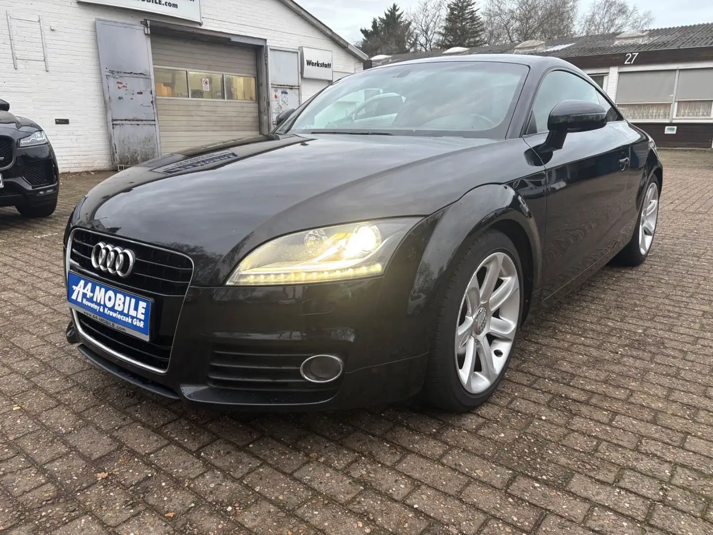 Audi TT Coupe 2.0 TFSI Leder Bi-Xenon SHZ 18" Schwarz - 1