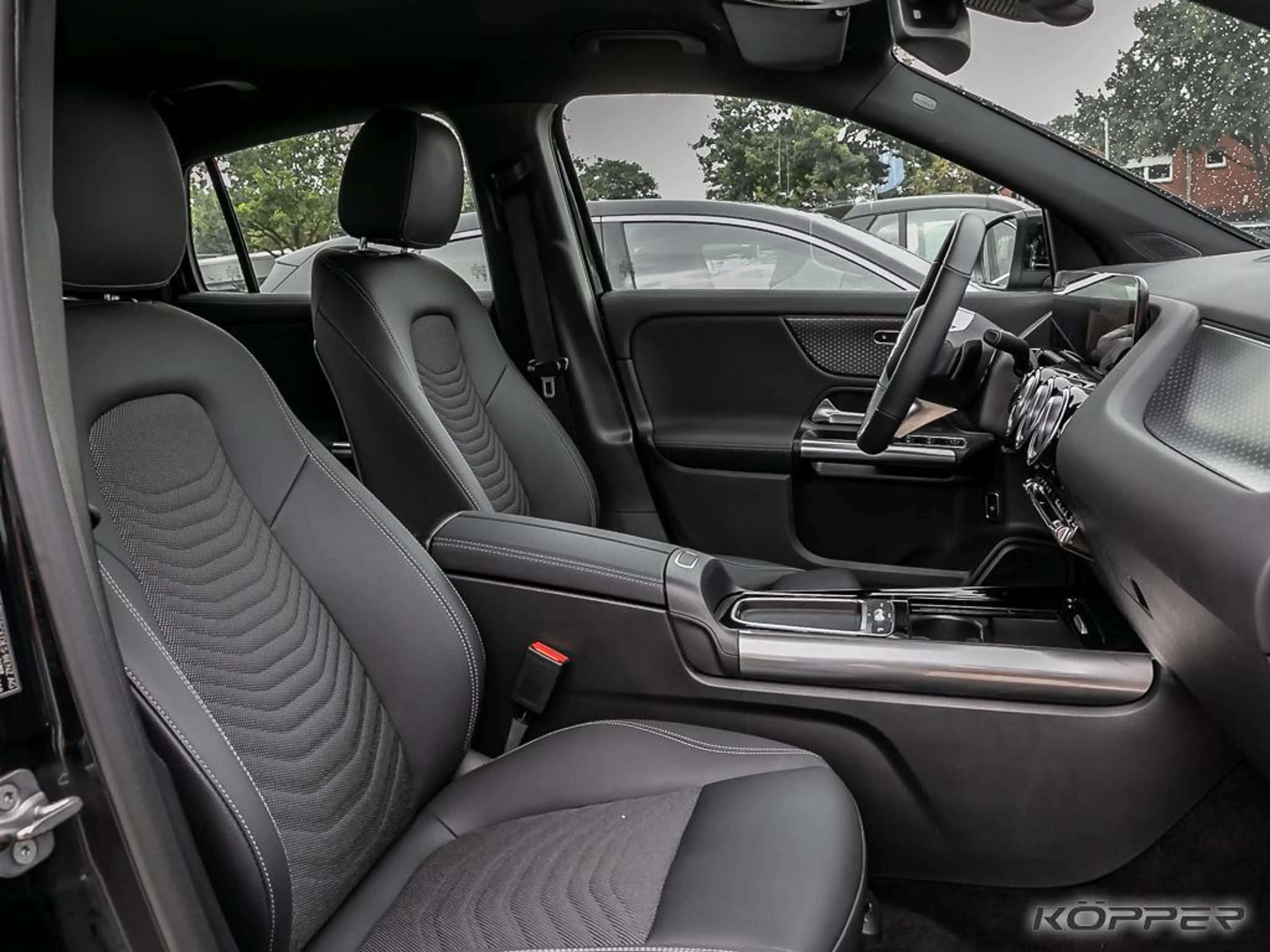 Mercedes-Benz EQA 250 + Progr. Advanced Kamera Lenkrad- + Sitzhzg. LE — photo 5