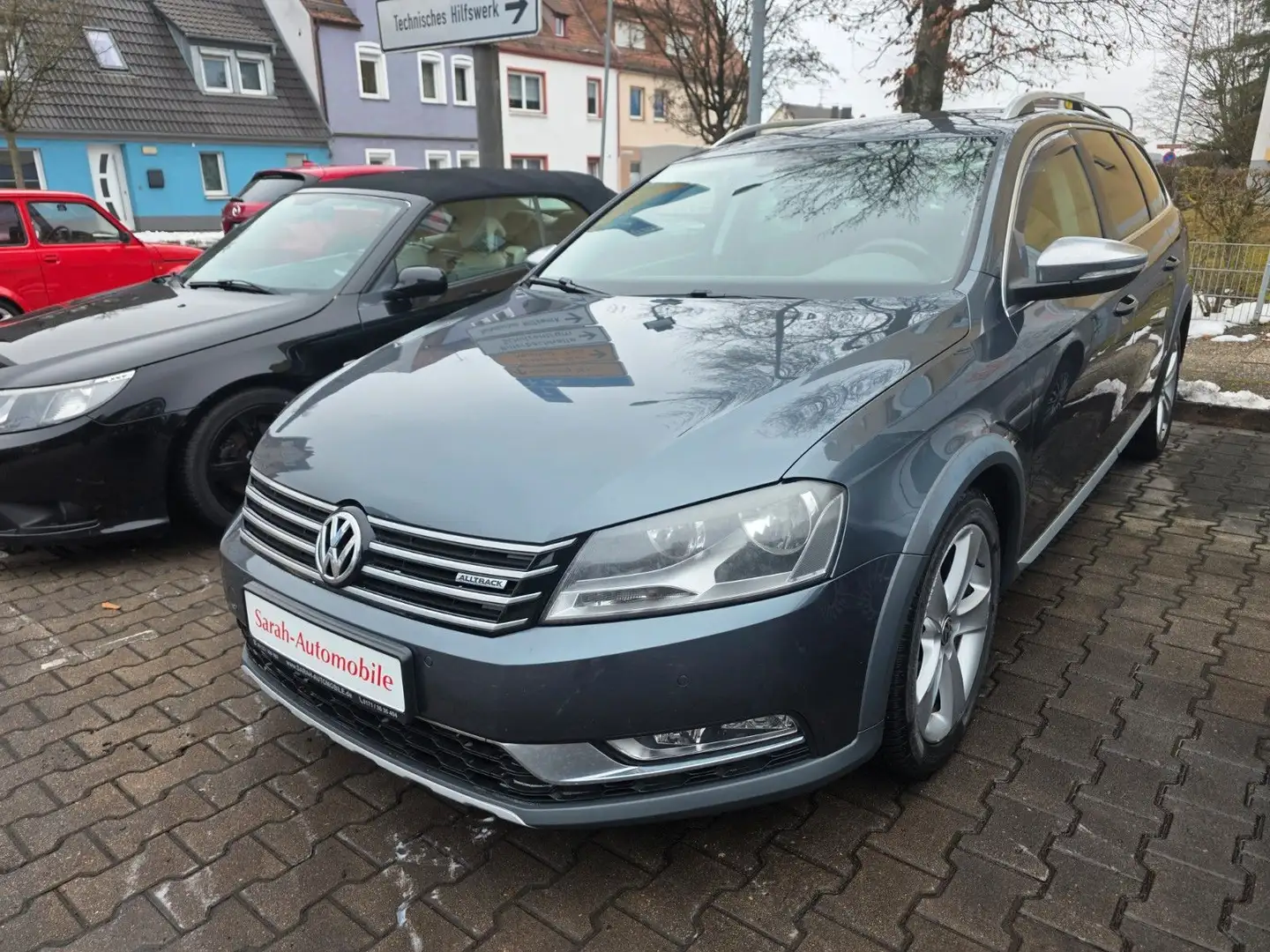 Volkswagen Passat Alltrack Variant BMT 4Motion 1.HAND Grau - 1