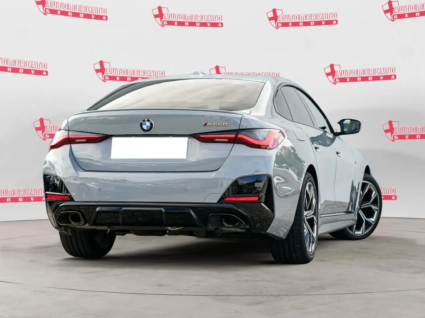 BMW M4 M440i 48V xDrive Coupé Msport Pro Grigio - 2