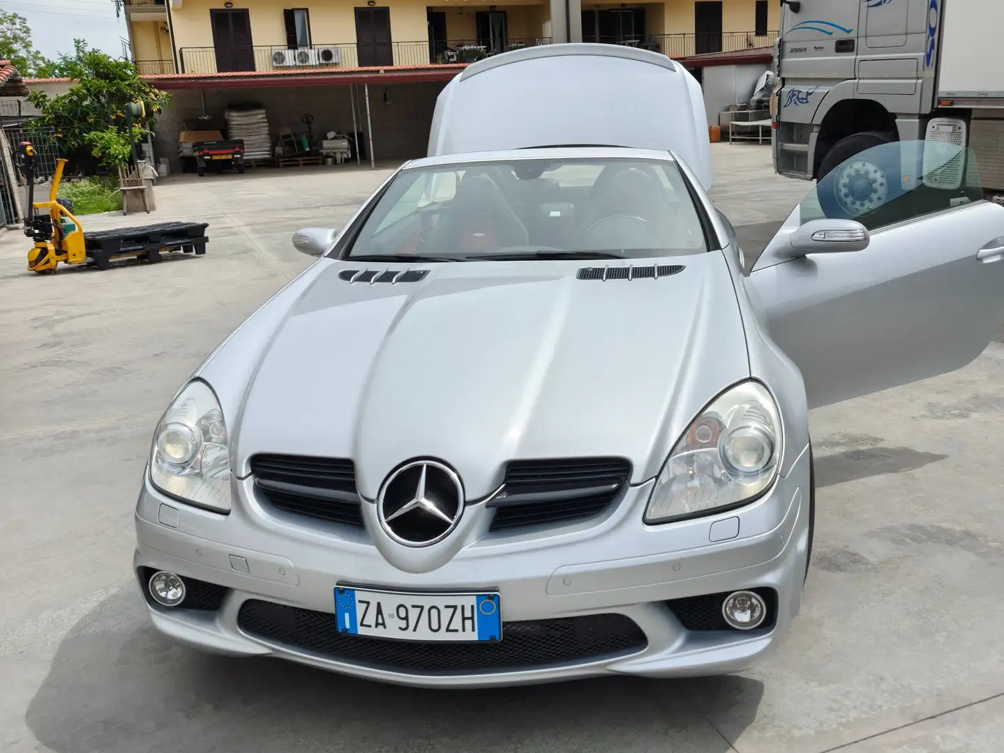 Mercedes-Benz SLK 55 AMG SLK 55 AMG Stříbrná - 1