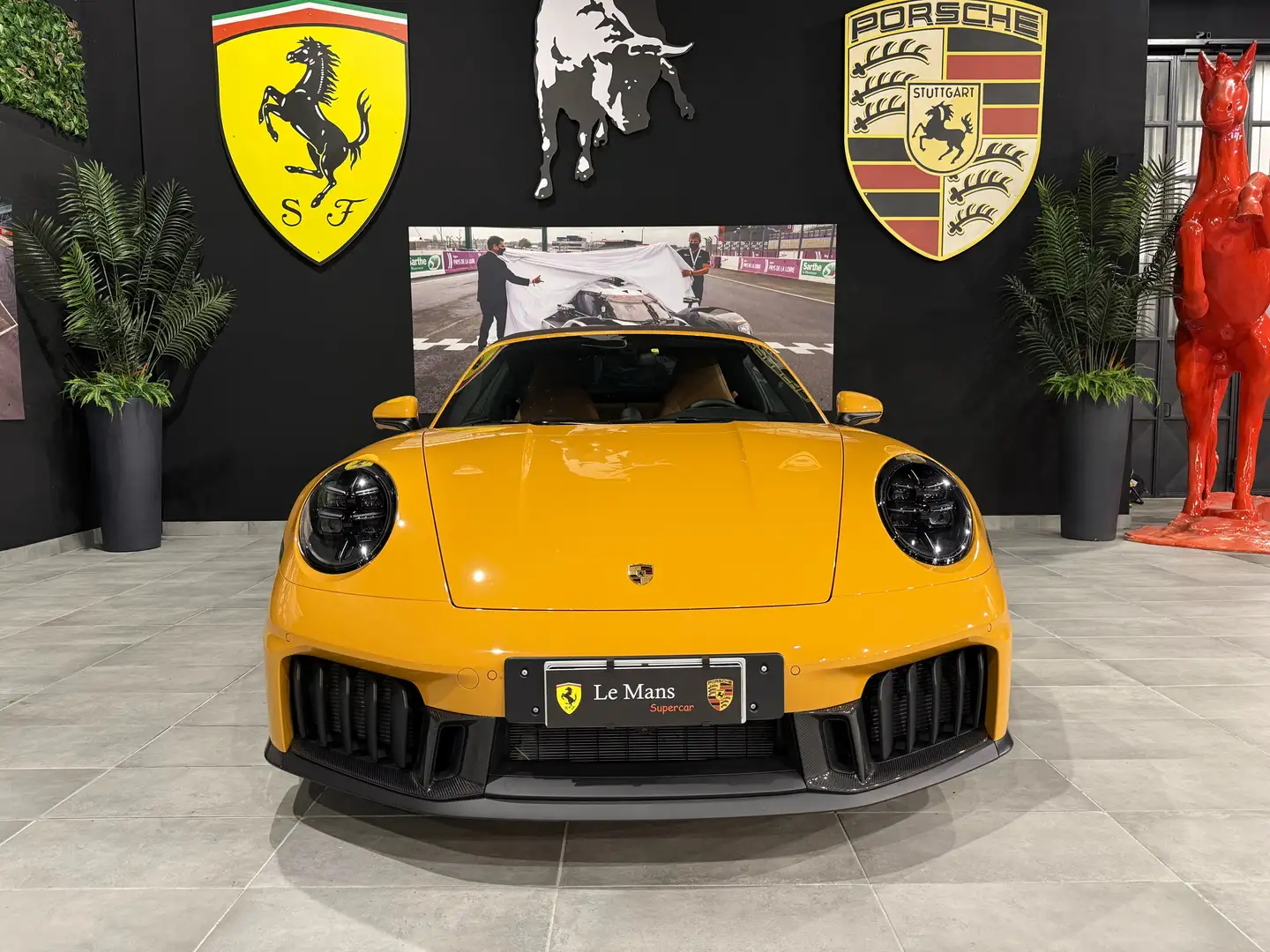 Porsche 992 911 Targa 3.0 4 GTS auto *I.V.A.22%* Giallo - 2