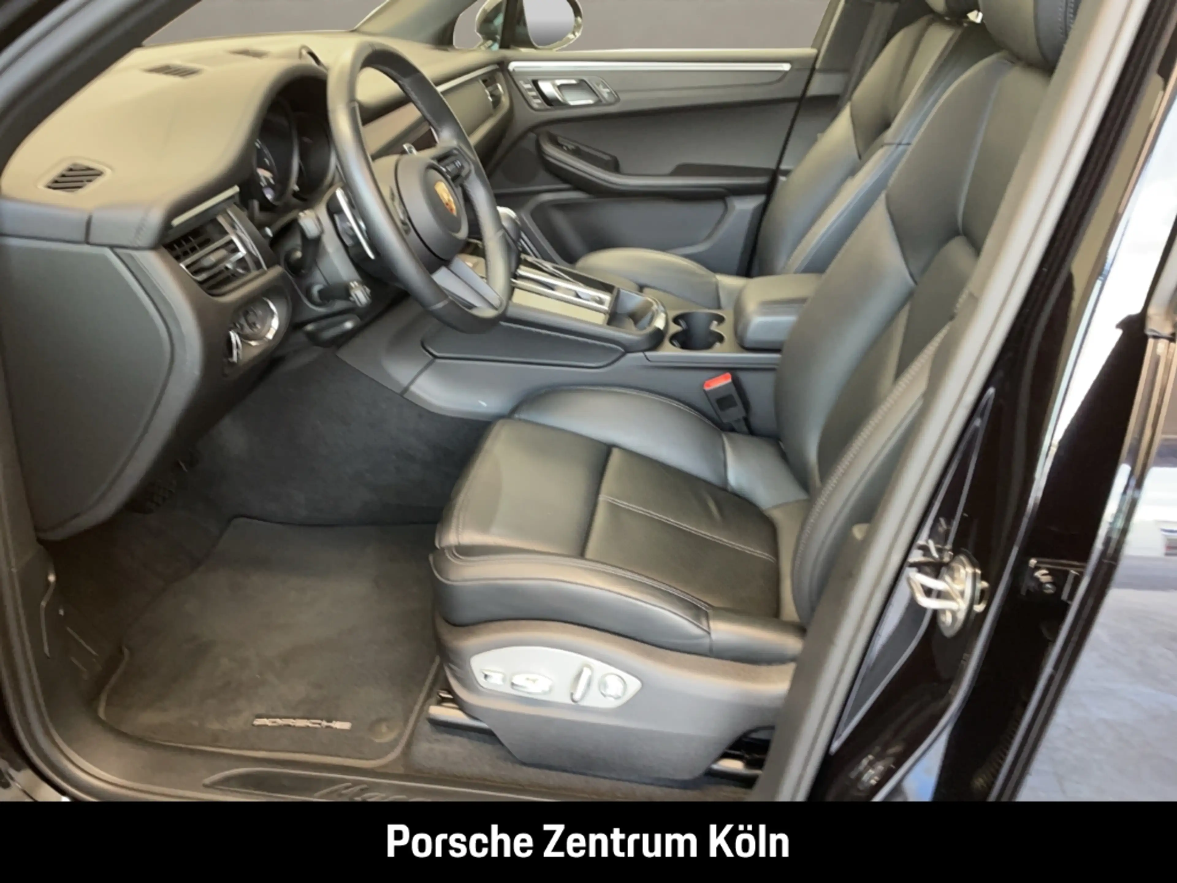 Porsche Macan Sportabgas Surround-View BOSE PASM 21-Zoll — photo 13