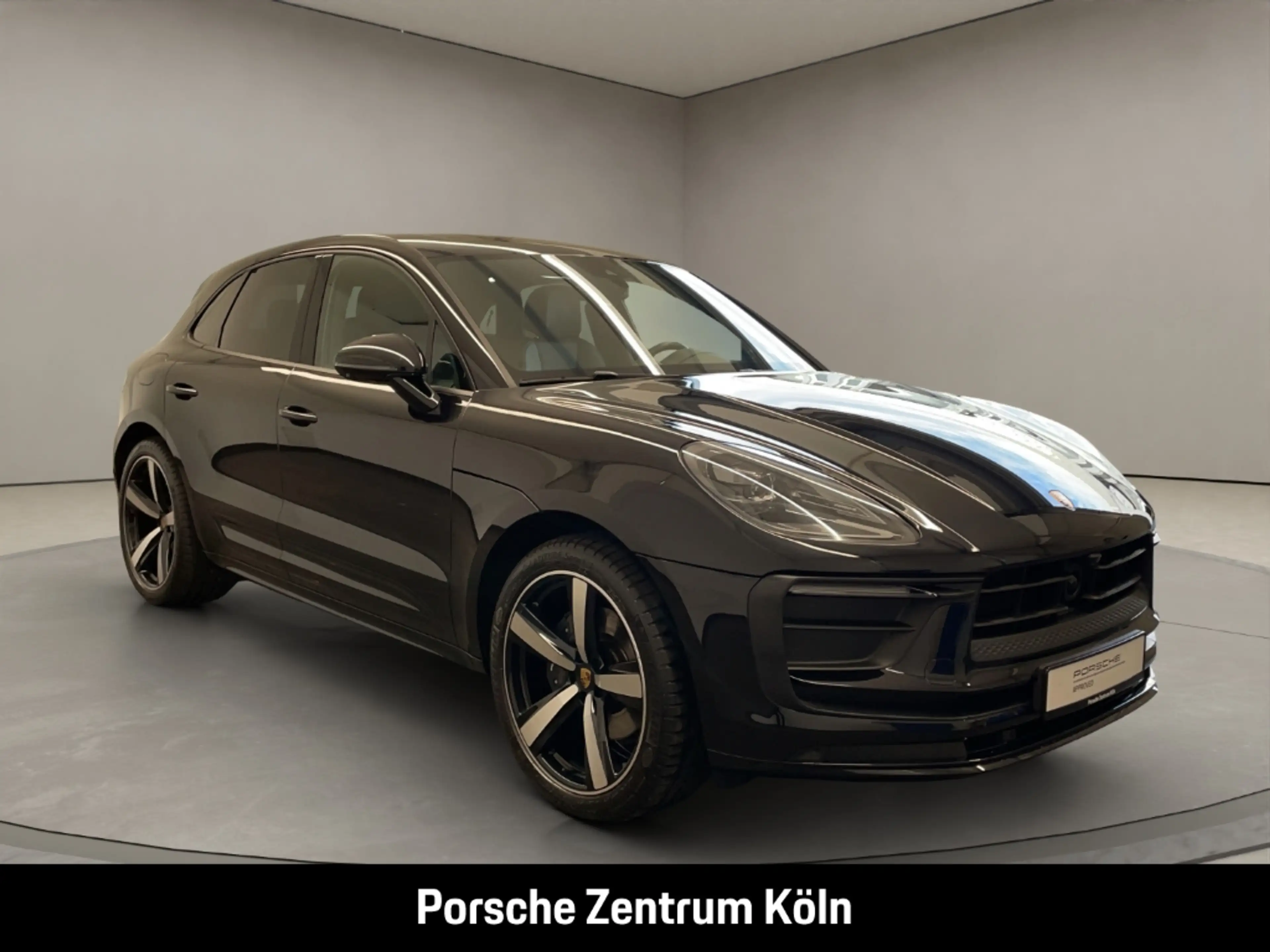 Porsche Macan Sportabgas Surround-View BOSE PASM 21-Zoll — photo 7