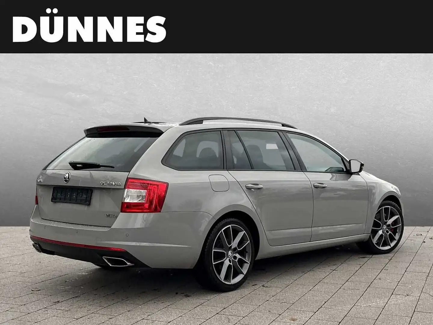 Skoda Octavia Combi 2.0 TDI RS Gris - 2
