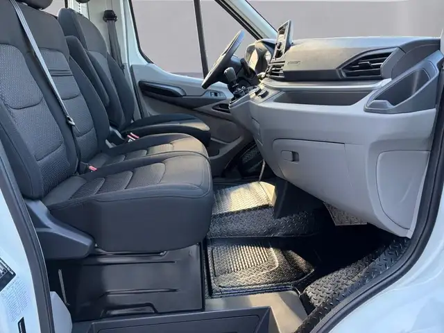 Maxus Deliver 9 view 7