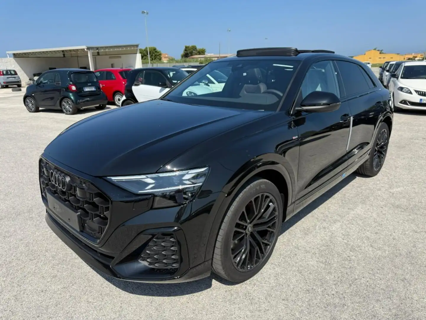 Audi Q8 SUV 50 TDI 286 CV quattro tiptronic S line edition Nero - 1