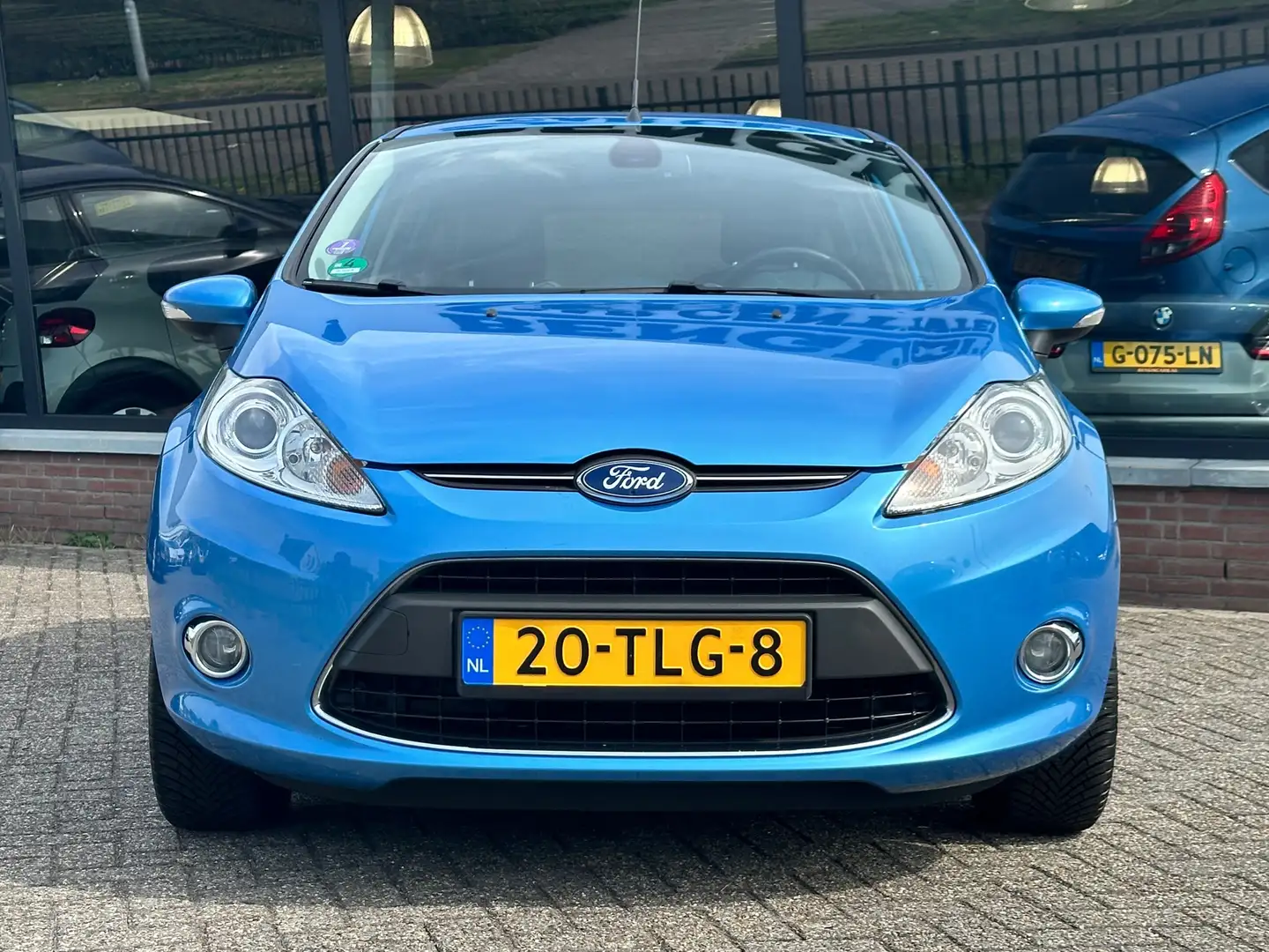 Ford Fiesta 1.25 Titanium Blauw - 2