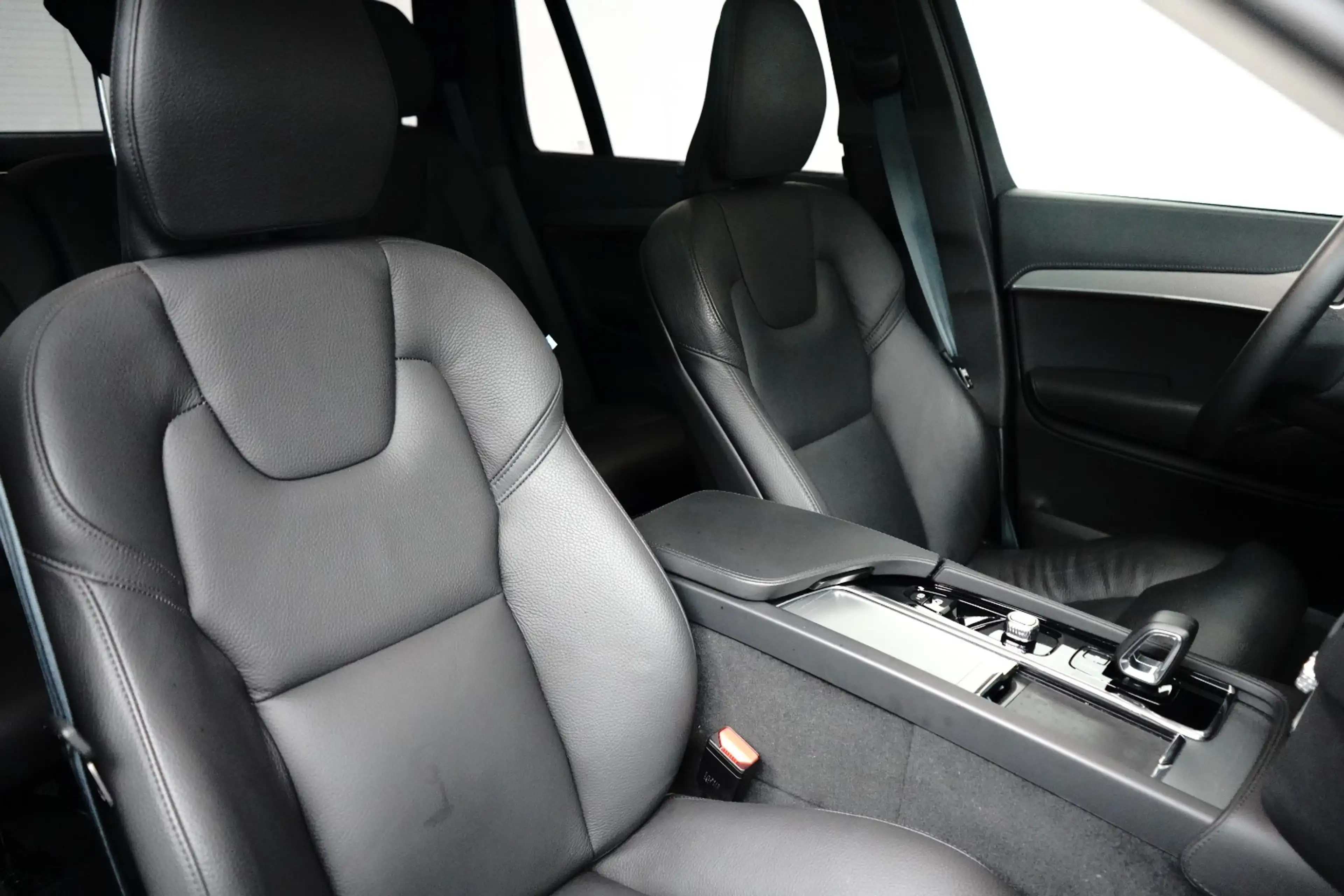 Volvo XC90 2.0 T8 Recharge AWD Plus Bright | BLIS | Leder | 2 — photo 5