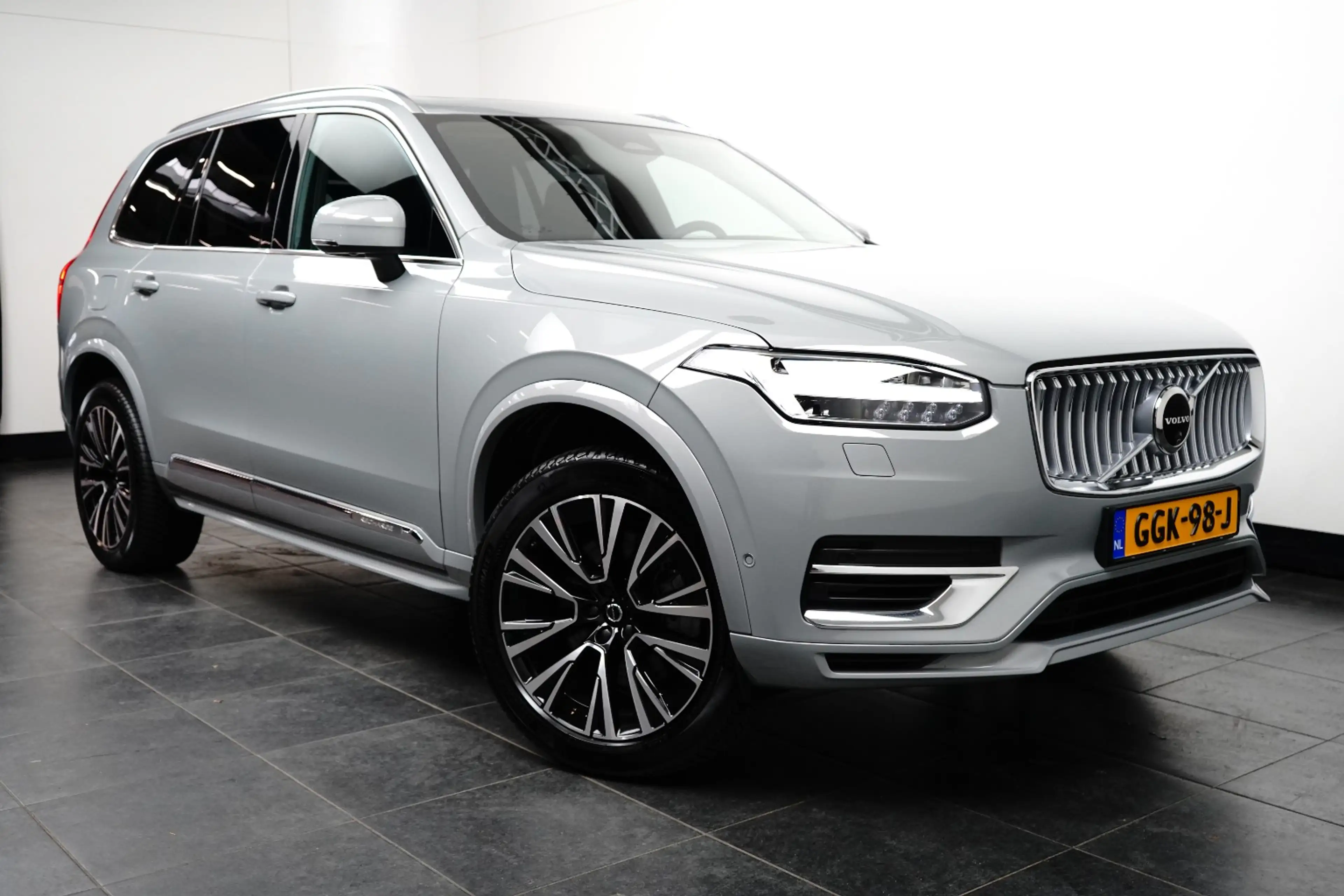 Volvo XC90 2.0 T8 Recharge AWD Plus Bright | BLIS | Leder | 2 — photo 3
