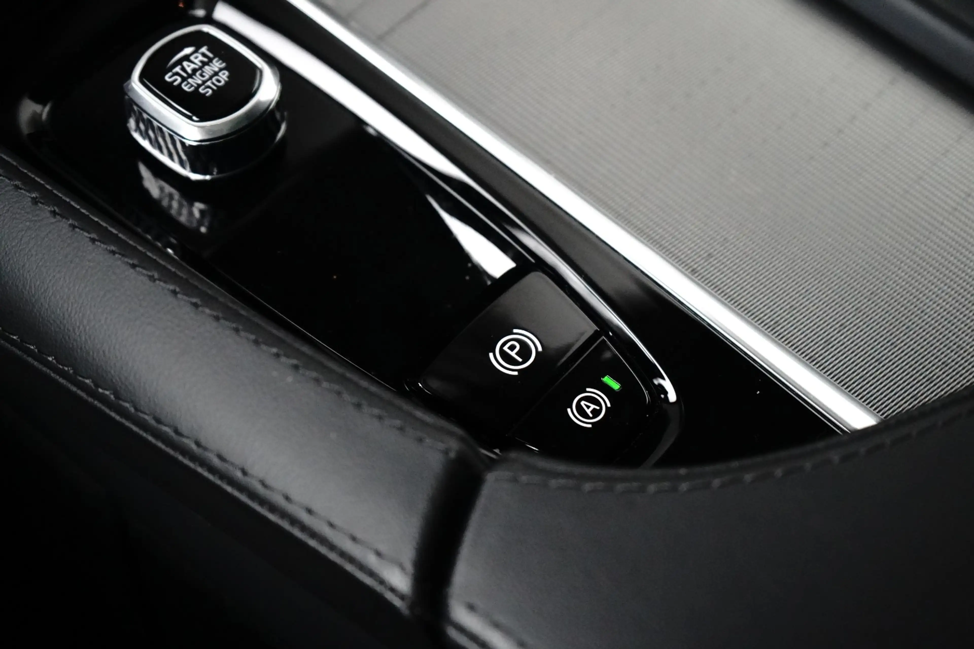 Volvo XC90 2.0 T8 Recharge AWD Plus Bright | BLIS | Leder | 2 — photo 7