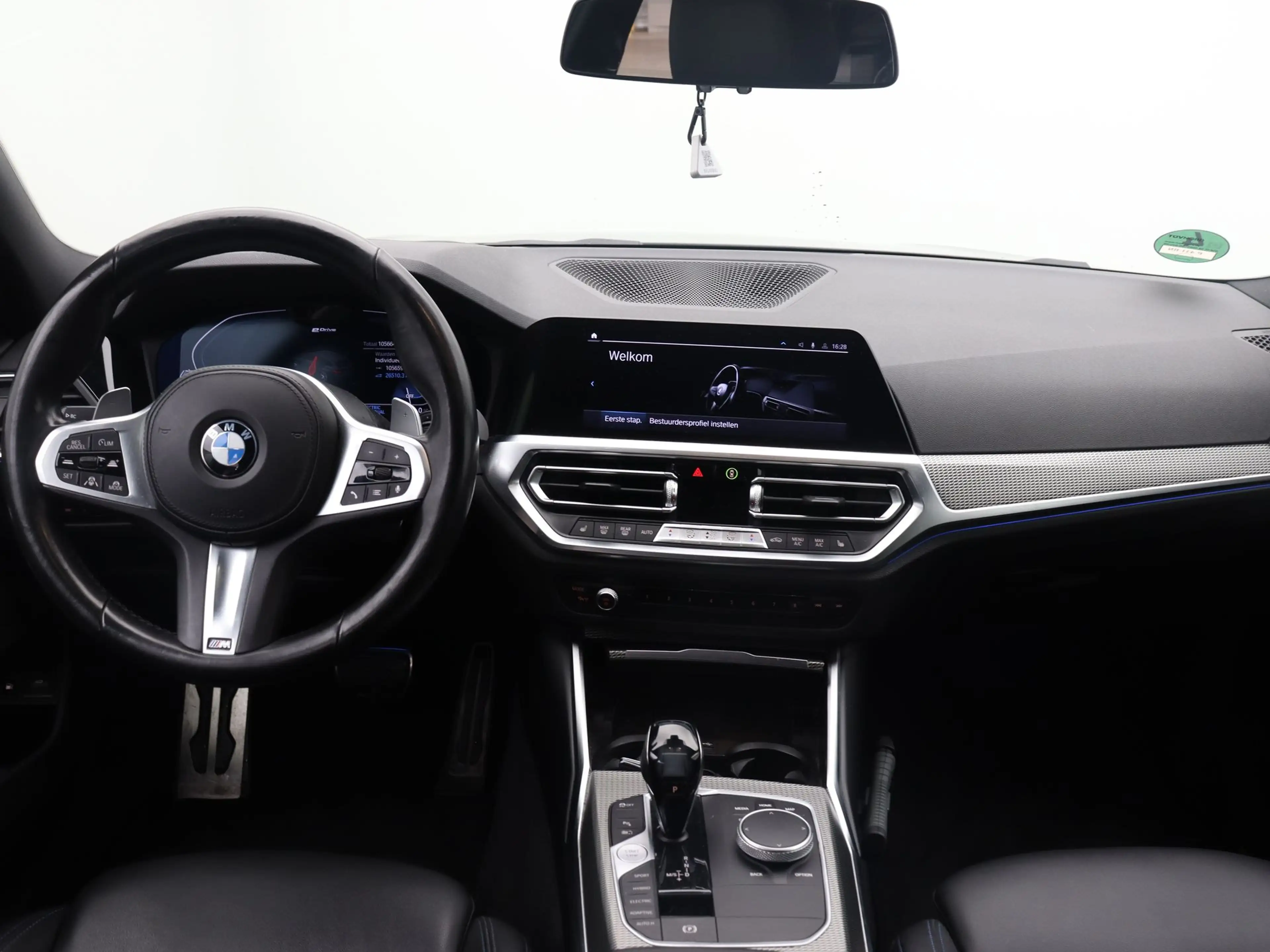 BMW 330 3 Serie 330e Touring xDrive High Executive M Sport — photo 13