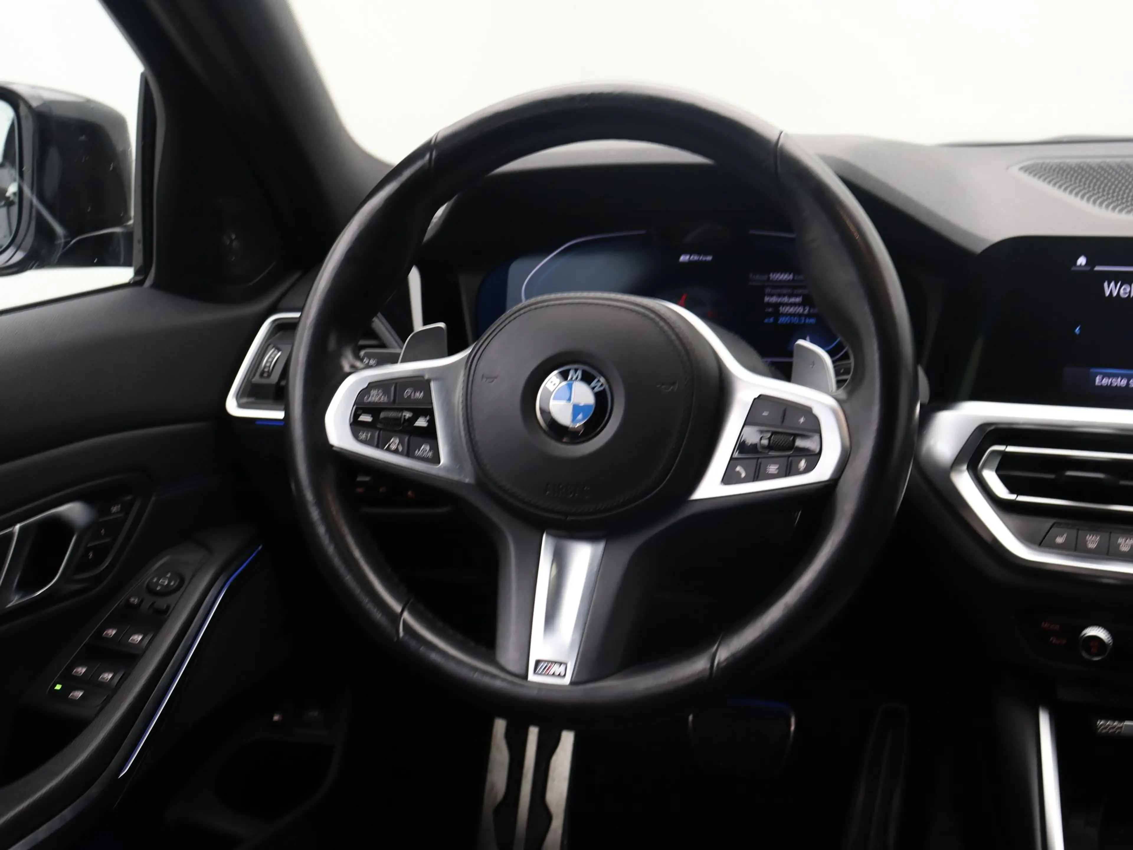 BMW 330 3 Serie 330e Touring xDrive High Executive M Sport — photo 2