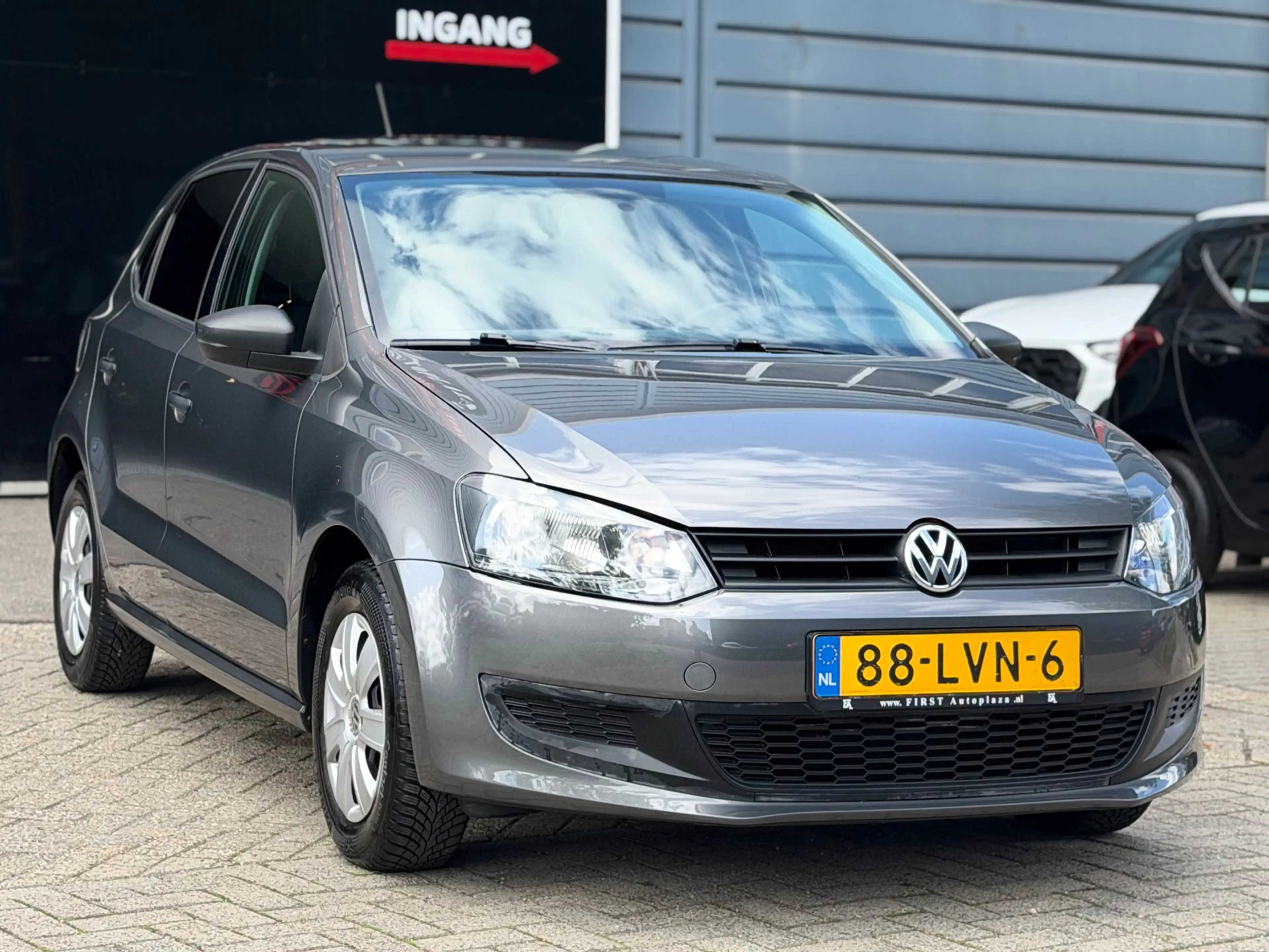 Volkswagen Polo 1.2-12V Trendline 5-DEURS NAVI/AIRCO//ELEKTR. PAKK — photo 2