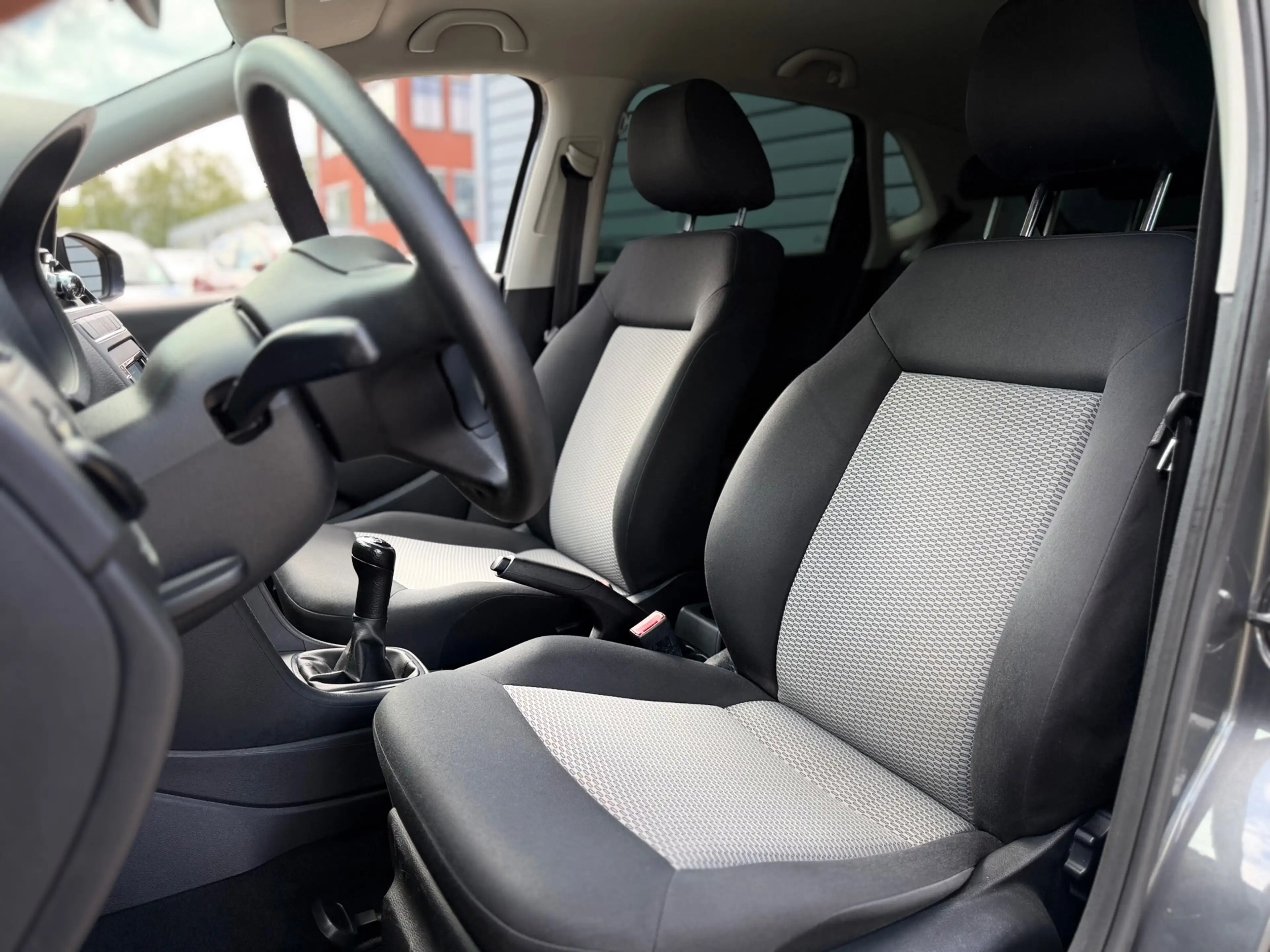 Volkswagen Polo 1.2-12V Trendline 5-DEURS NAVI/AIRCO//ELEKTR. PAKK — photo 12