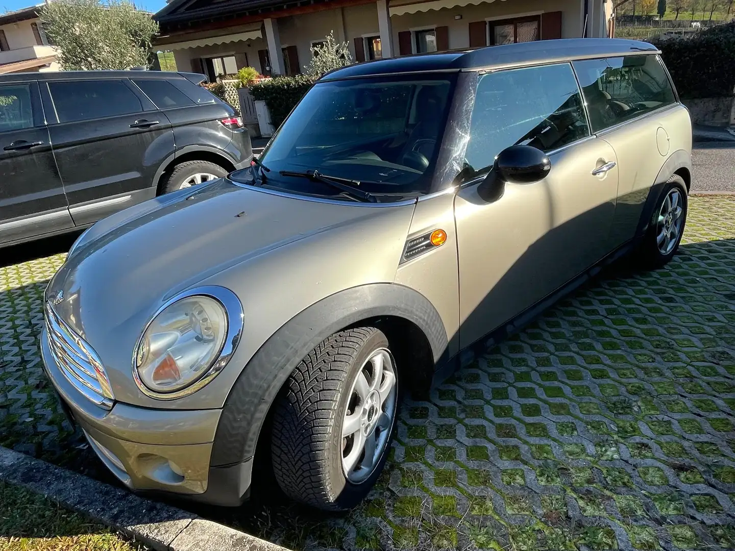 MINI Cooper D Clubman Clubman 1.6 Cooper D Золотистый - 1