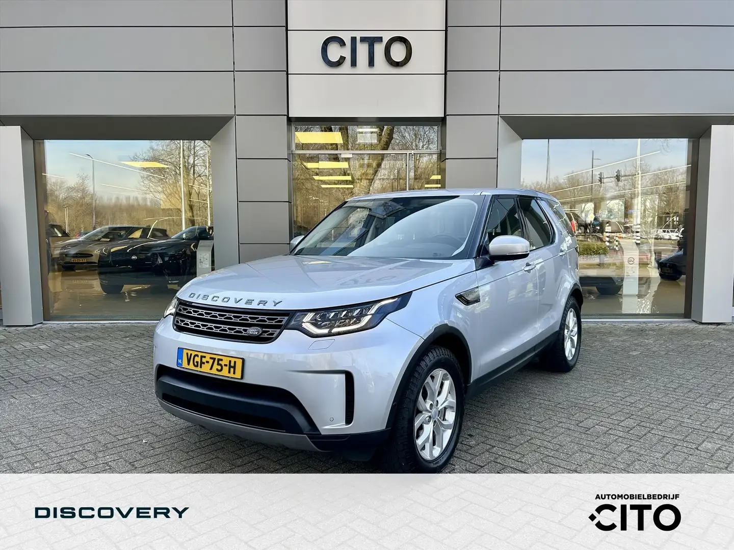 Land Rover Discovery 3.0 SDV6 306pk Commercial SE Zilver - 1
