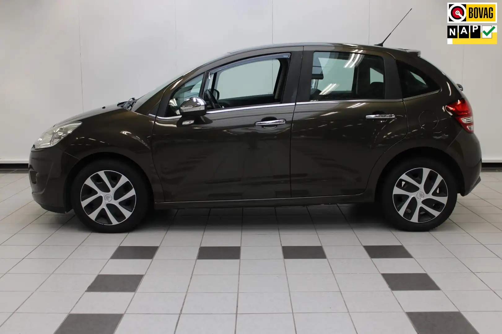 Citroen C3 1.2 VTi Collection - NAP, Trekhaak en Cruise Contr Bruin - 1