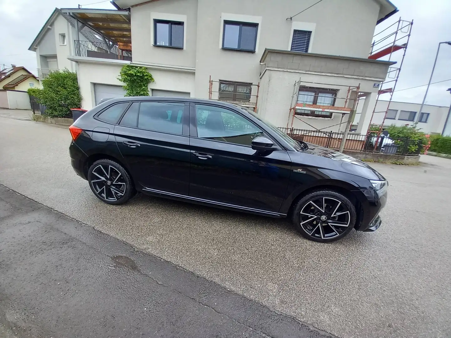 Skoda Scala Scala 1,0 TSI Monte Carlo Monte Carlo Schwarz - 1