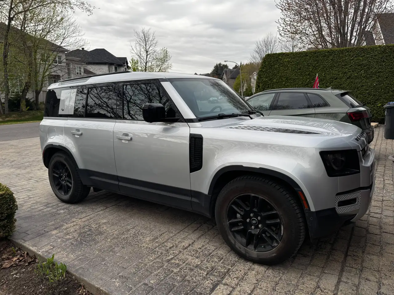 2023 Land Rover Defender
