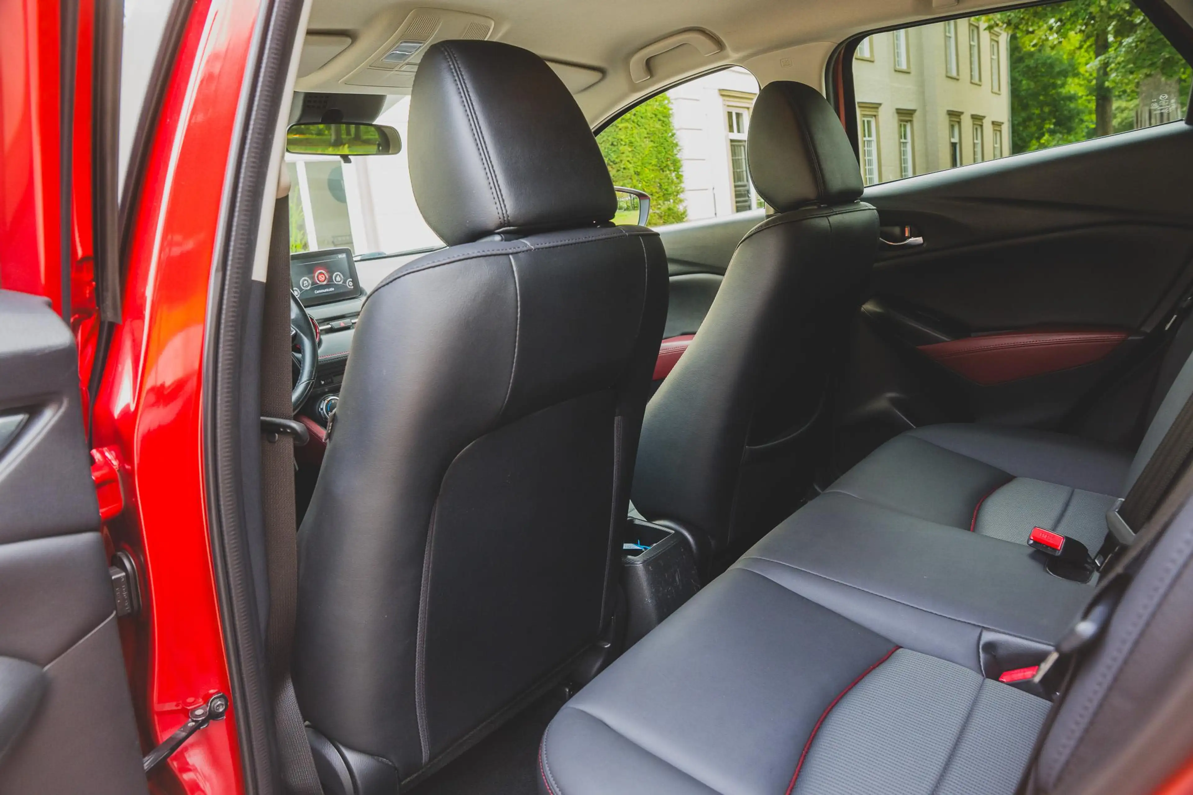 Mazda CX-3 2.0 SkyActiv-G 120 GT-M TREKHAAK | CAMERA | LEDER — photo 32