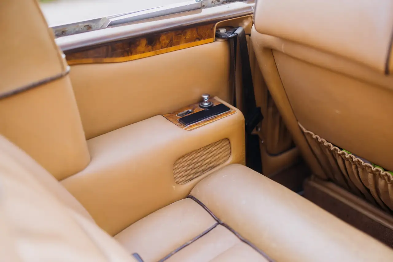 Rolls-Royce Corniche, foto 8