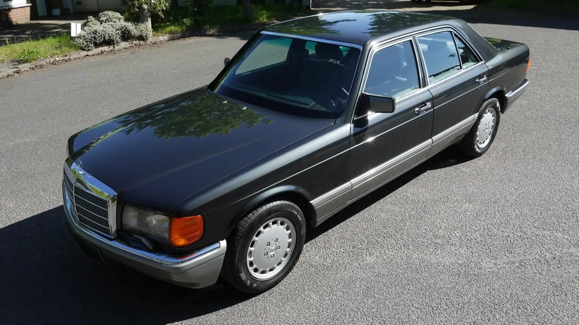 Mercedes-Benz 300 SE W 126 Sehr gepflegt Negru - 1