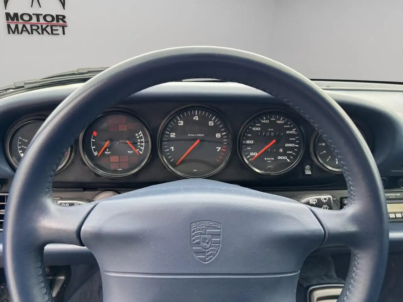 Porsche 911 3.6 Carrera 4 coupe, foto 11