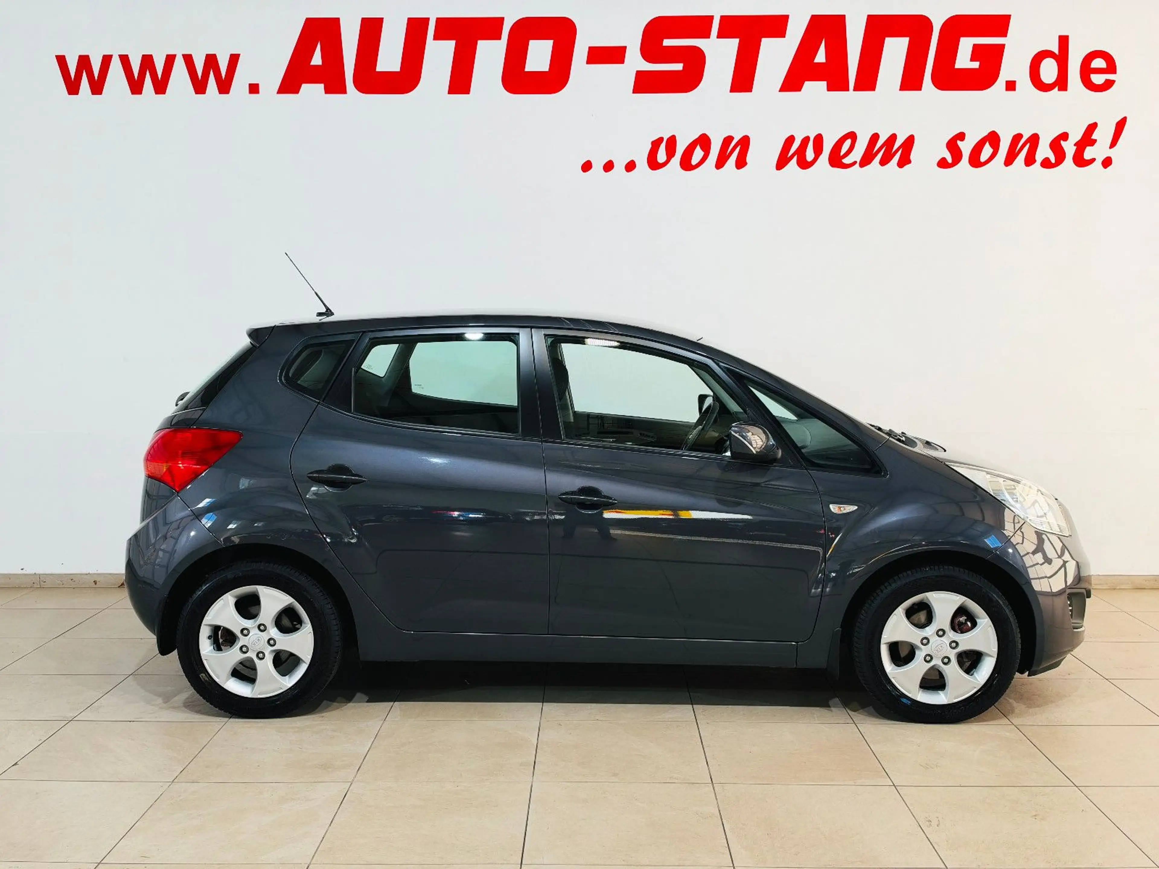 Kia Venga 1.6 Automatik — photo 4