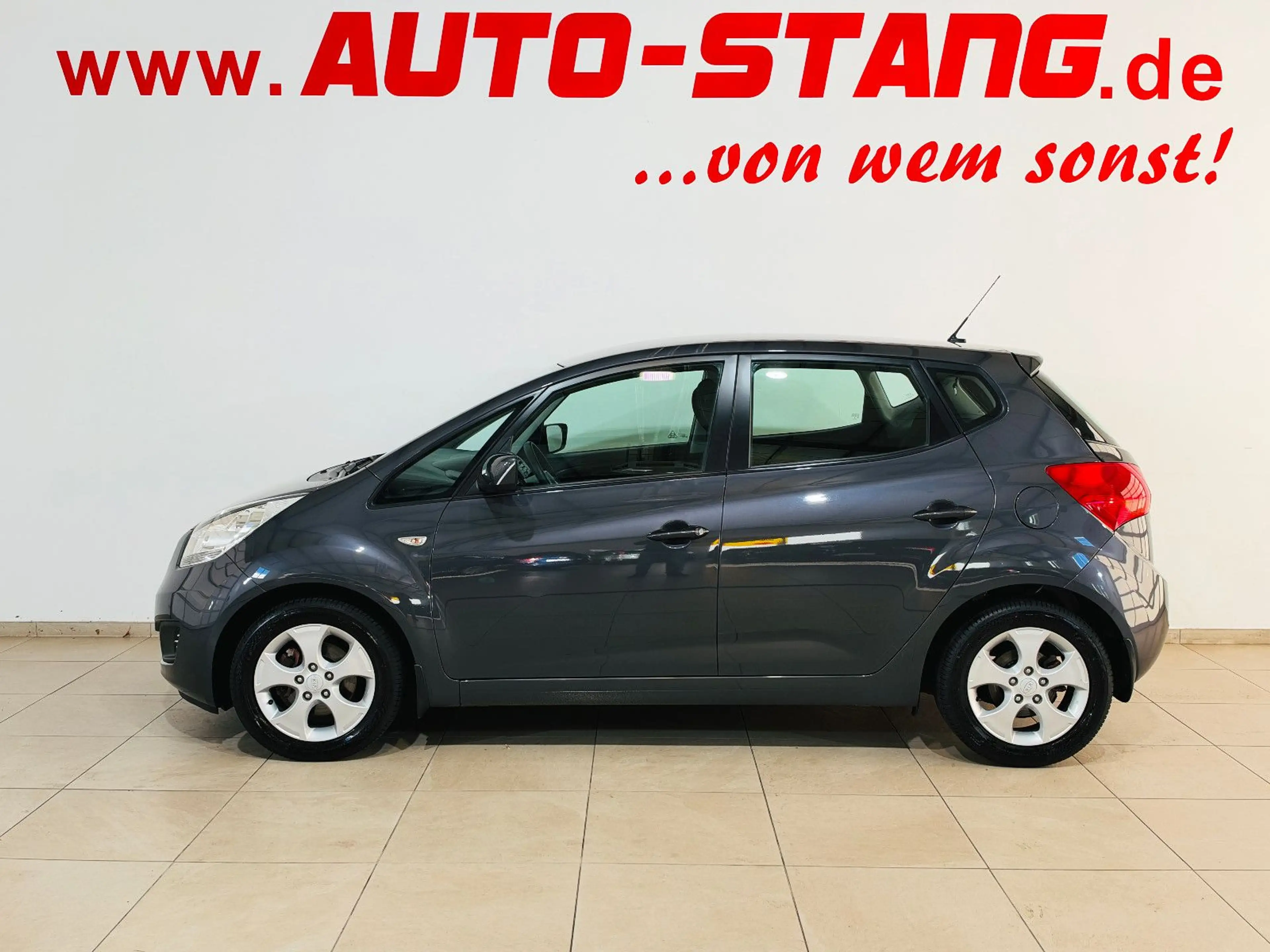 Kia Venga 1.6 Automatik — photo 3