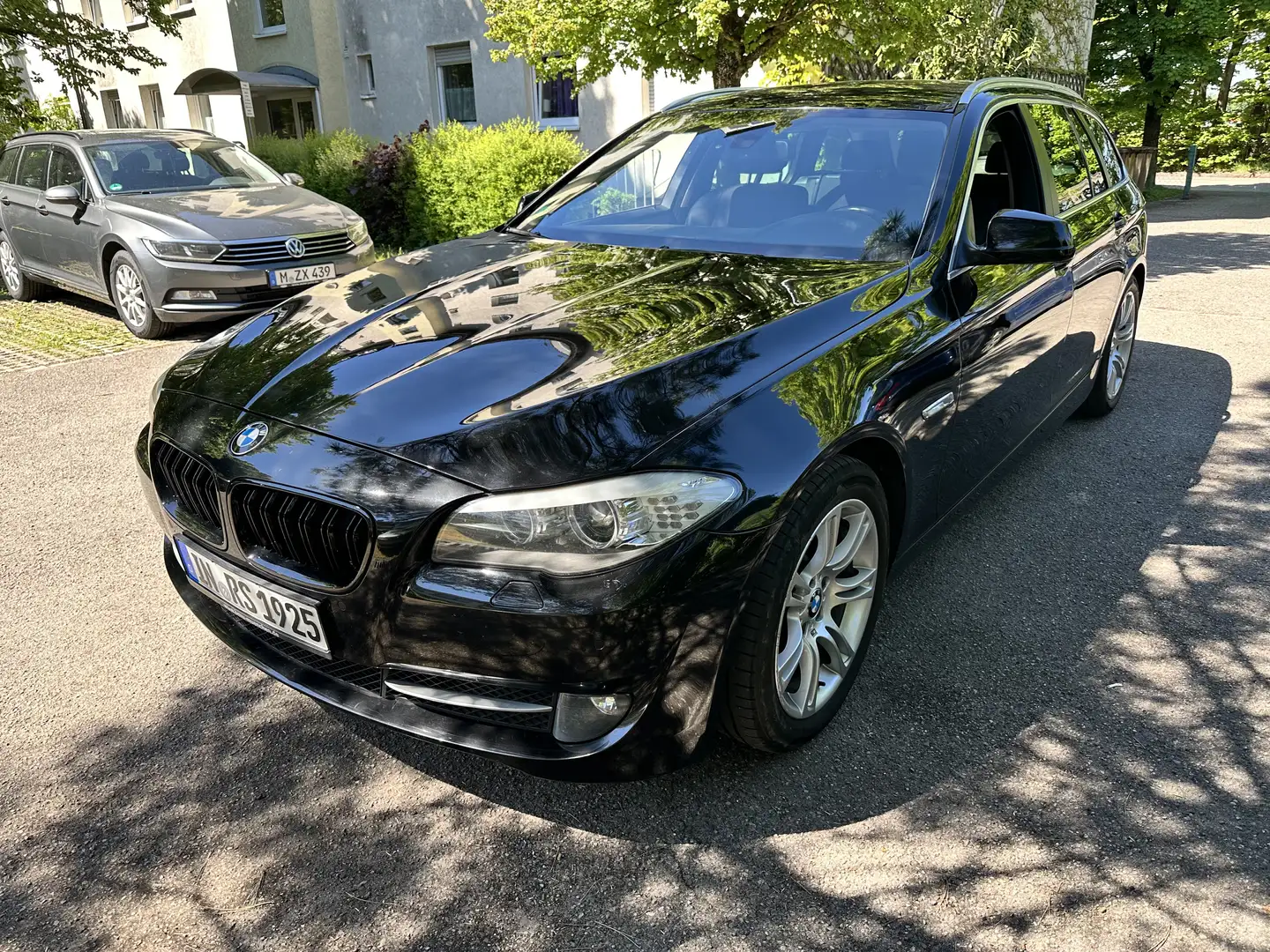BMW 525 d xDrive - Steuerkette erneuert Schwarz - 1
