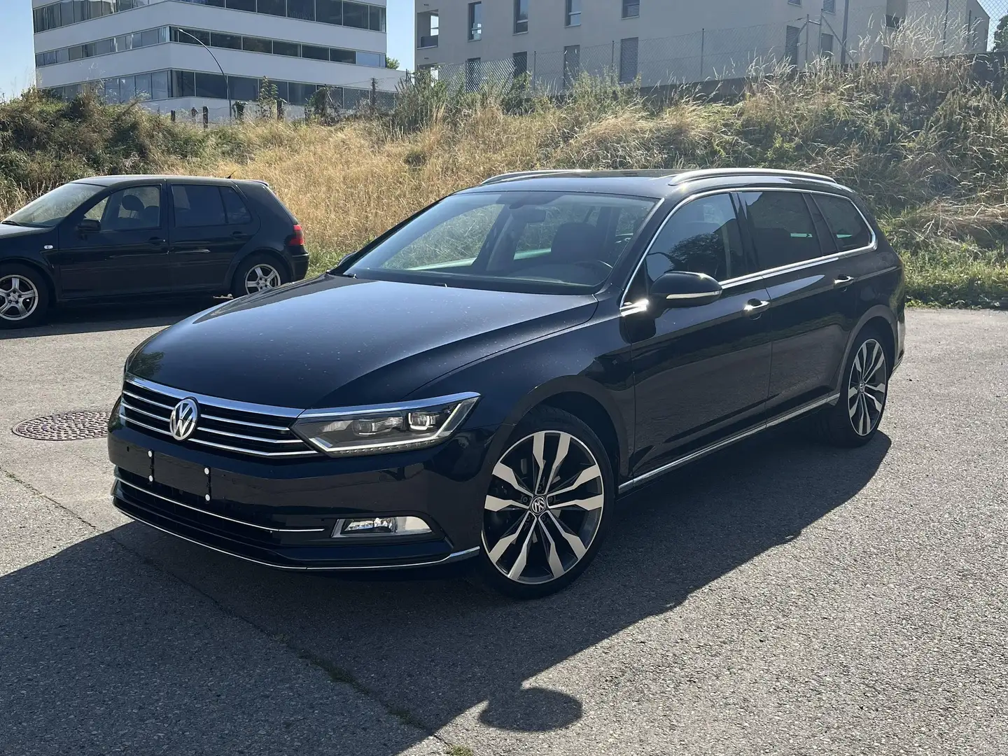Volkswagen Passat Variant Passat Variant Highline 2,0 TDI DSG Schwarz - 1
