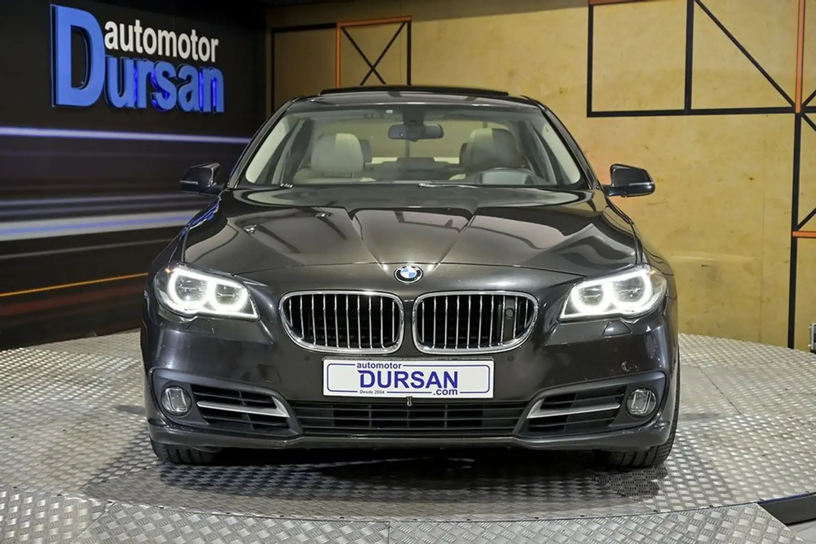BMW 535 535iA xDrive Brązowy - 2