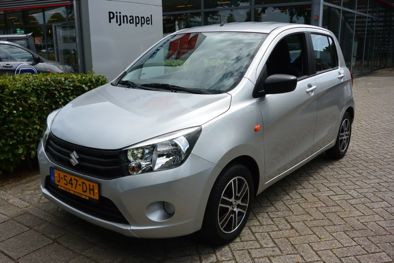 Suzuki Celerio 1.0 Comfort 5-deurs Airco Argintiu - 2